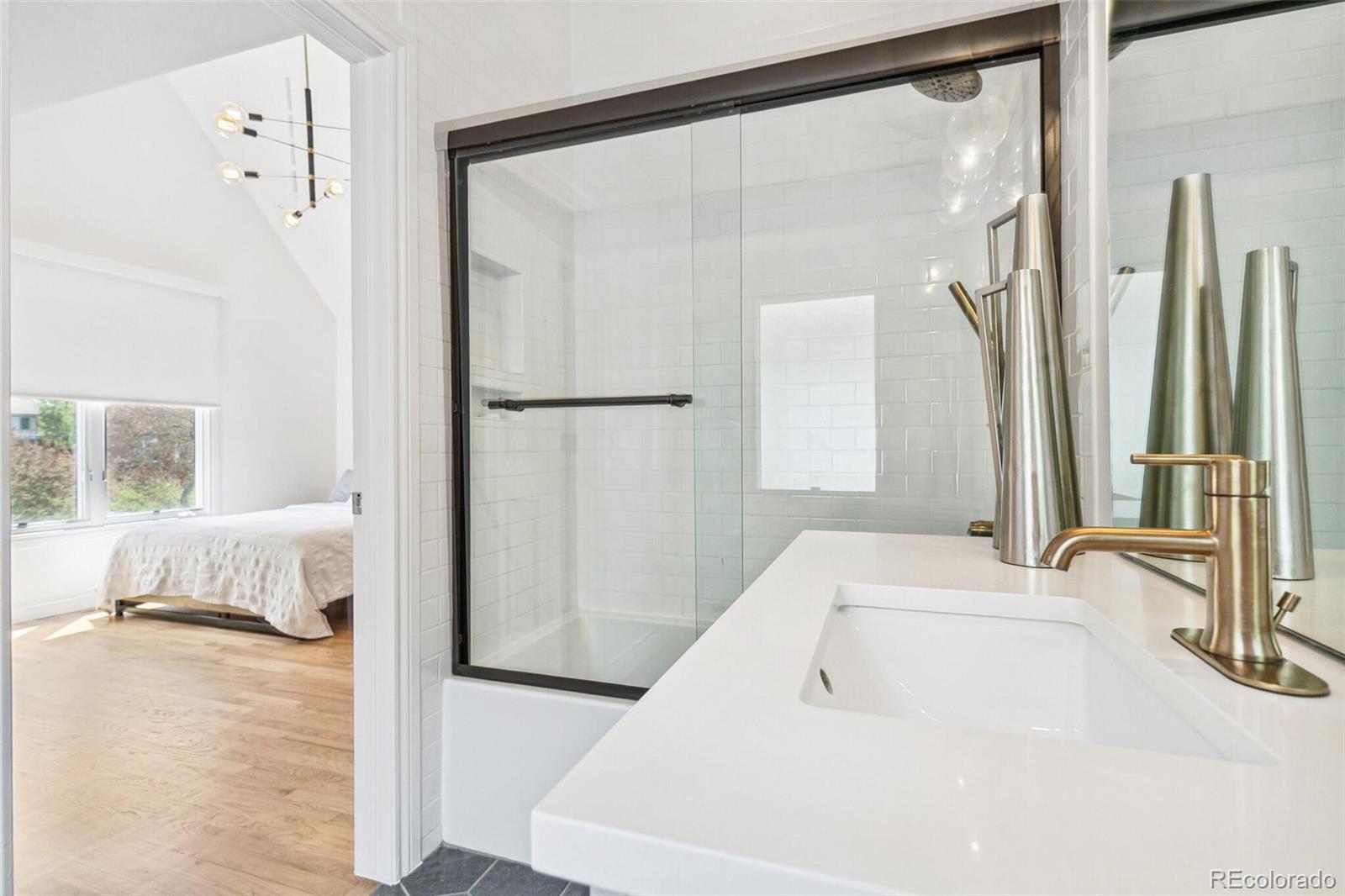 MLS Image #30 for 421  saint paul street,denver, Colorado