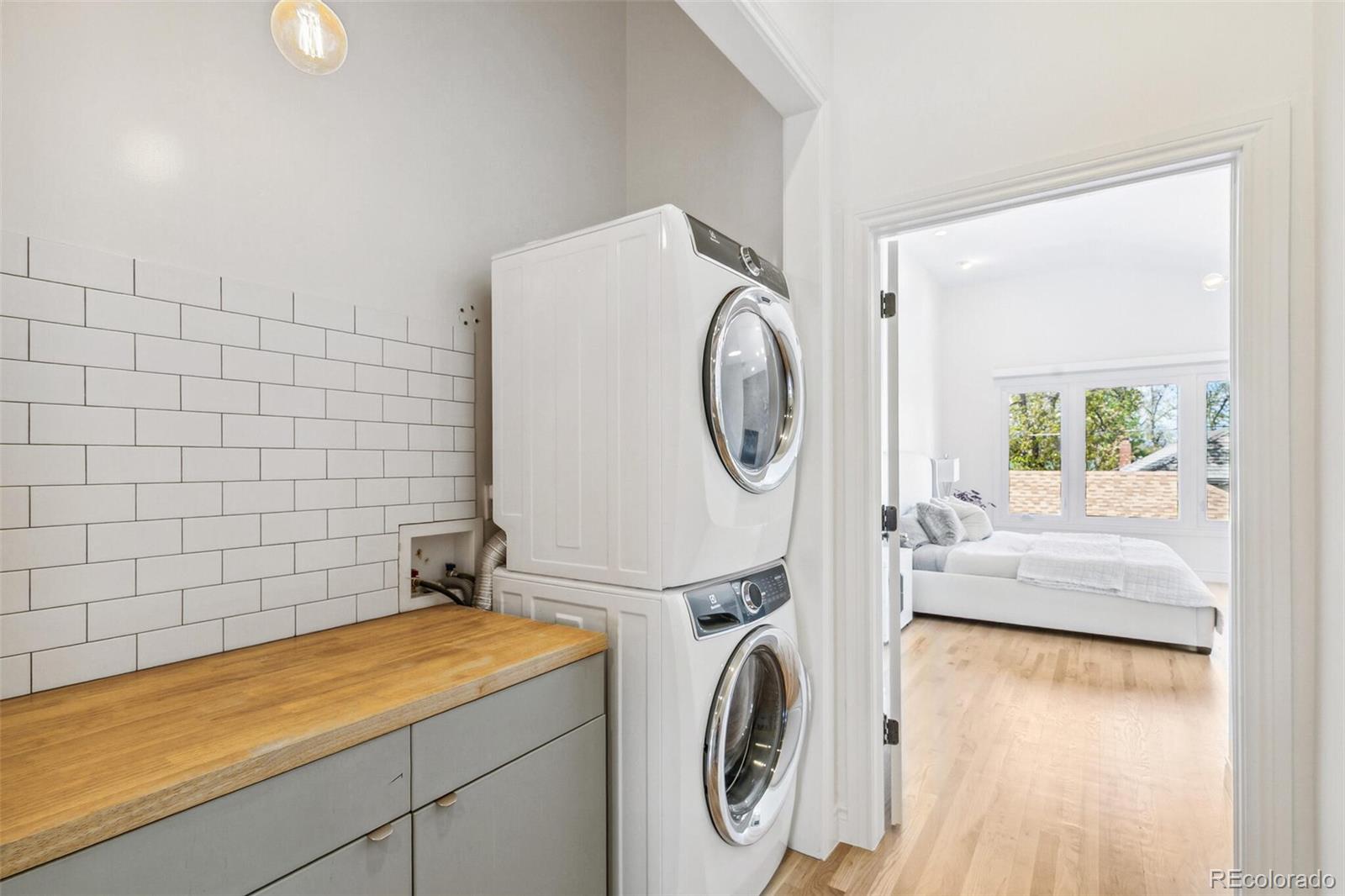 MLS Image #31 for 421  saint paul street,denver, Colorado