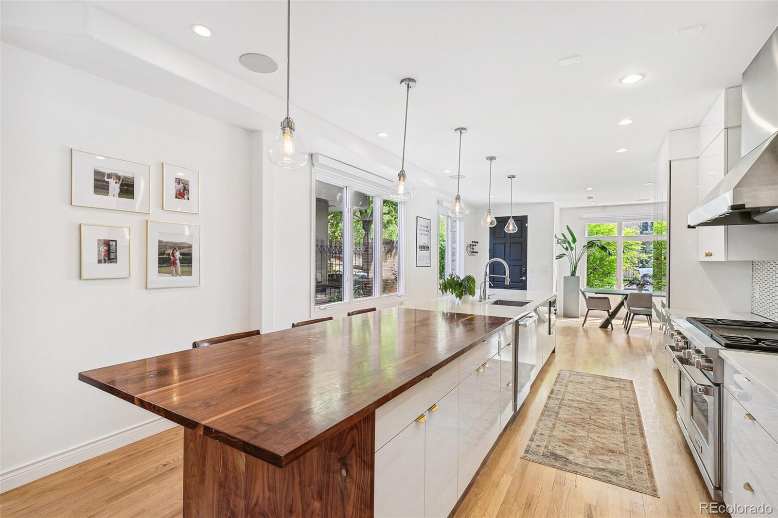 MLS Image #9 for 421  saint paul street,denver, Colorado