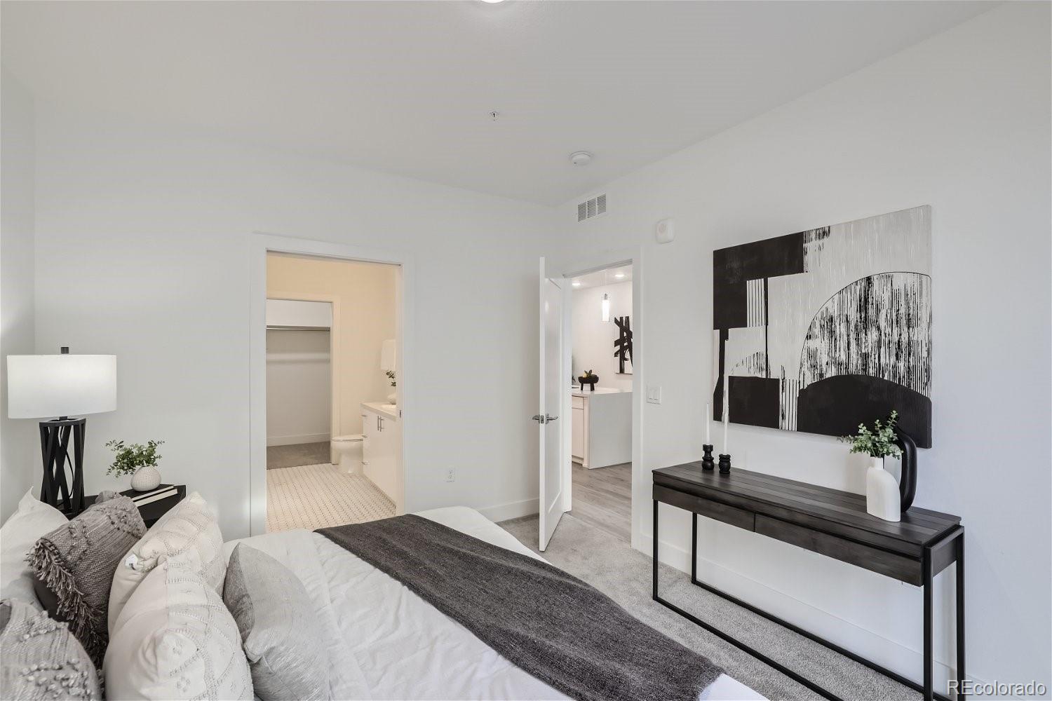 MLS Image #10 for 3500 s corona street,englewood, Colorado