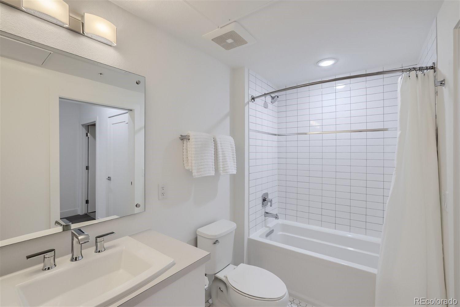MLS Image #20 for 3500 s corona street,englewood, Colorado