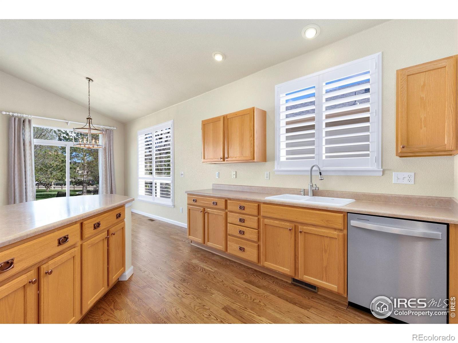 MLS Image #7 for 1810  signature court,longmont, Colorado
