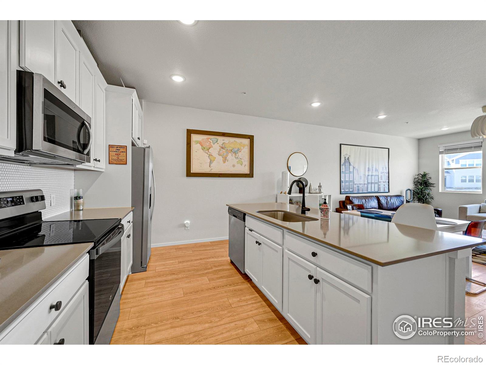MLS Image #3 for 2086  autumn moon drive,windsor, Colorado