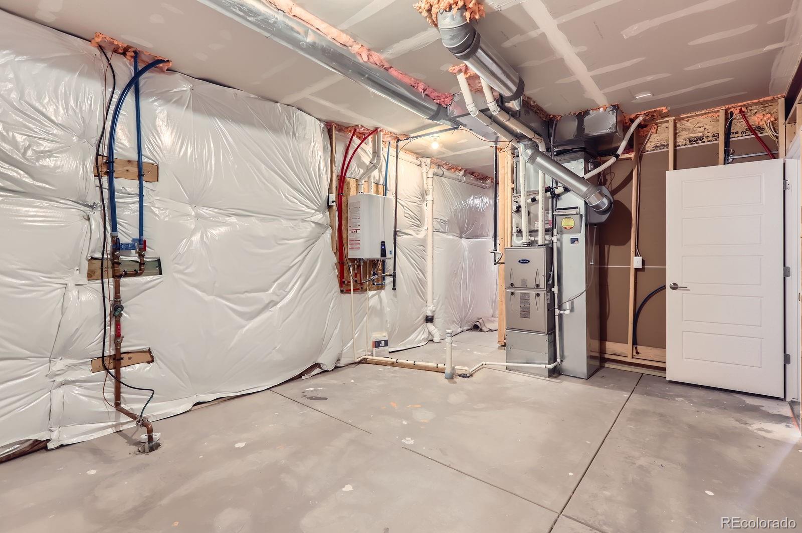 MLS Image #19 for 9422 e 58th place,denver, Colorado