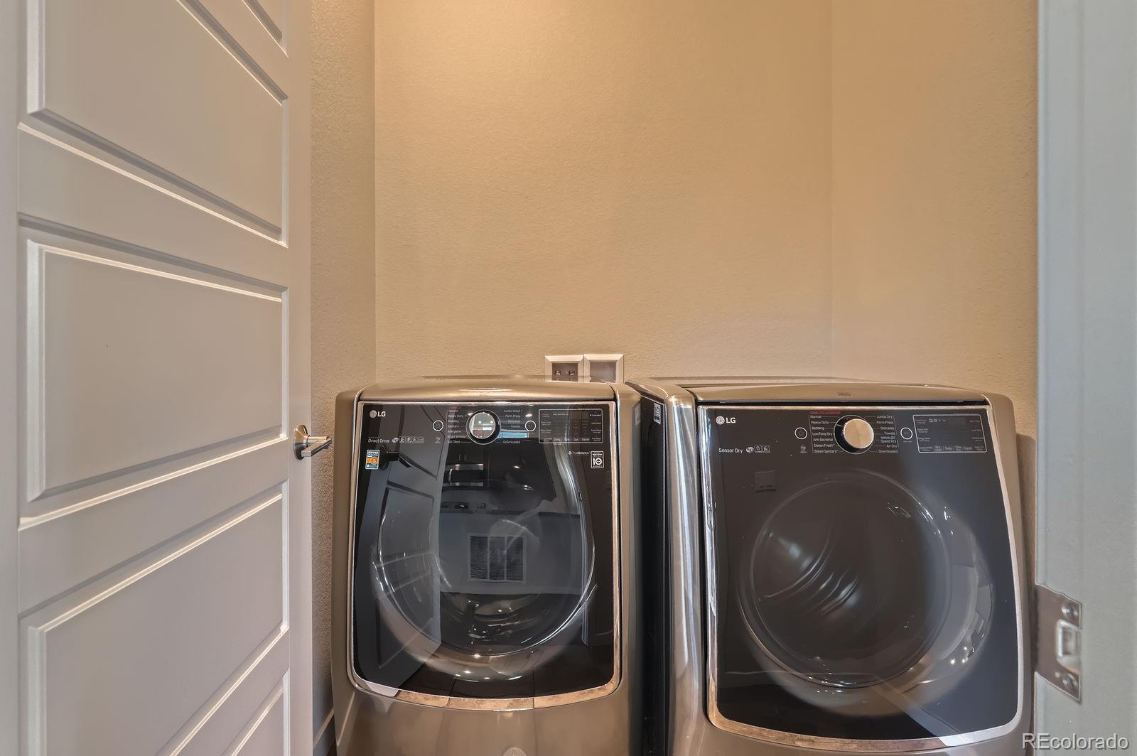 MLS Image #9 for 9422 e 58th place,denver, Colorado