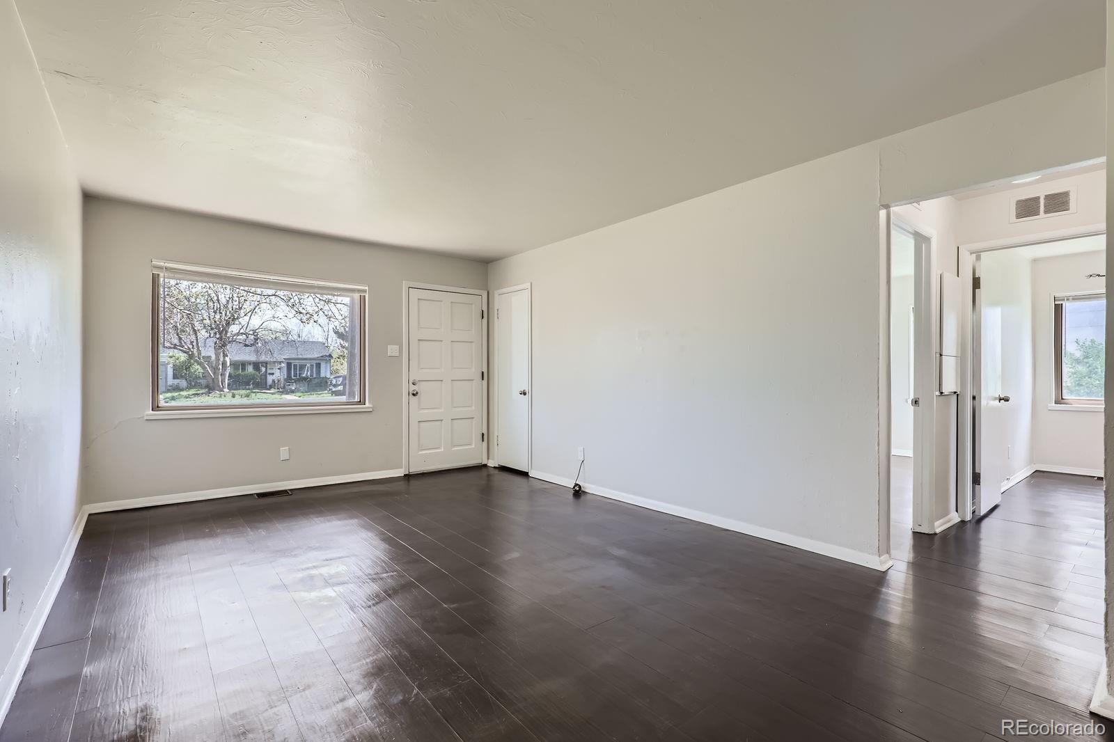 MLS Image #5 for 2865 s fairfax street,denver, Colorado