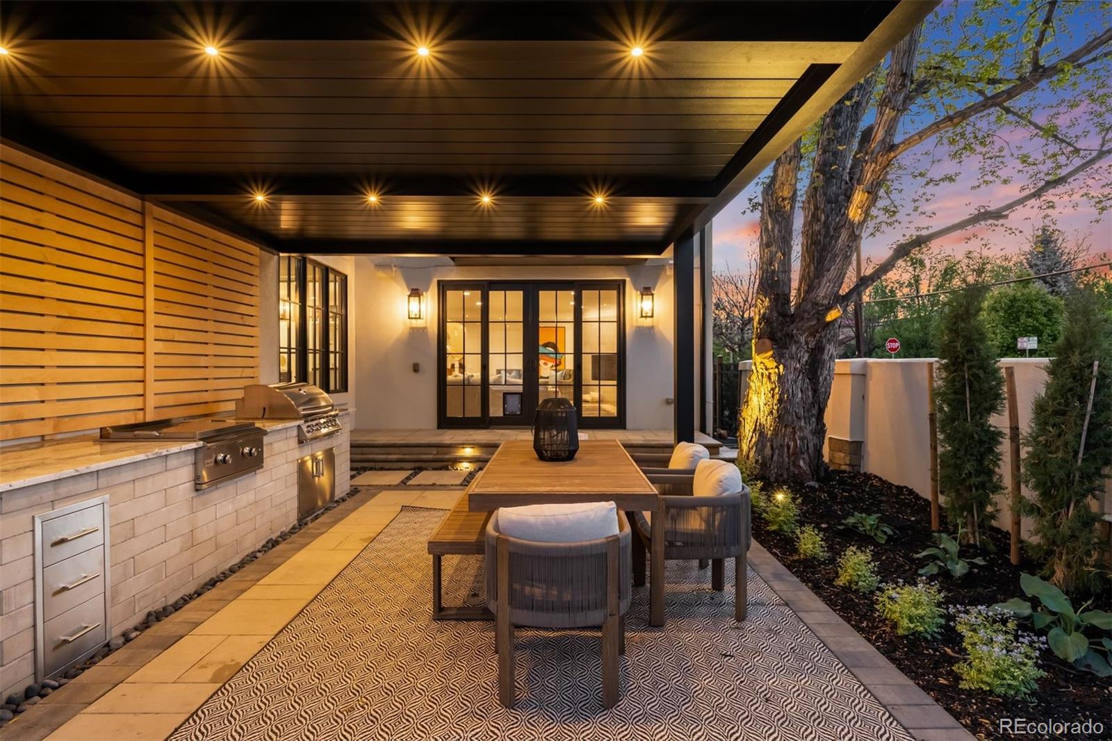 MLS Image #22 for 2400 s columbine street,denver, Colorado