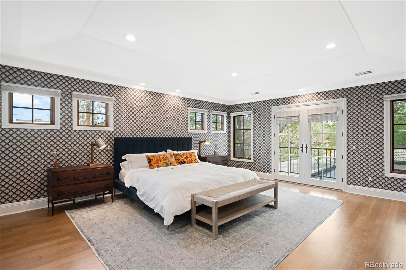 MLS Image #27 for 2400 s columbine street,denver, Colorado