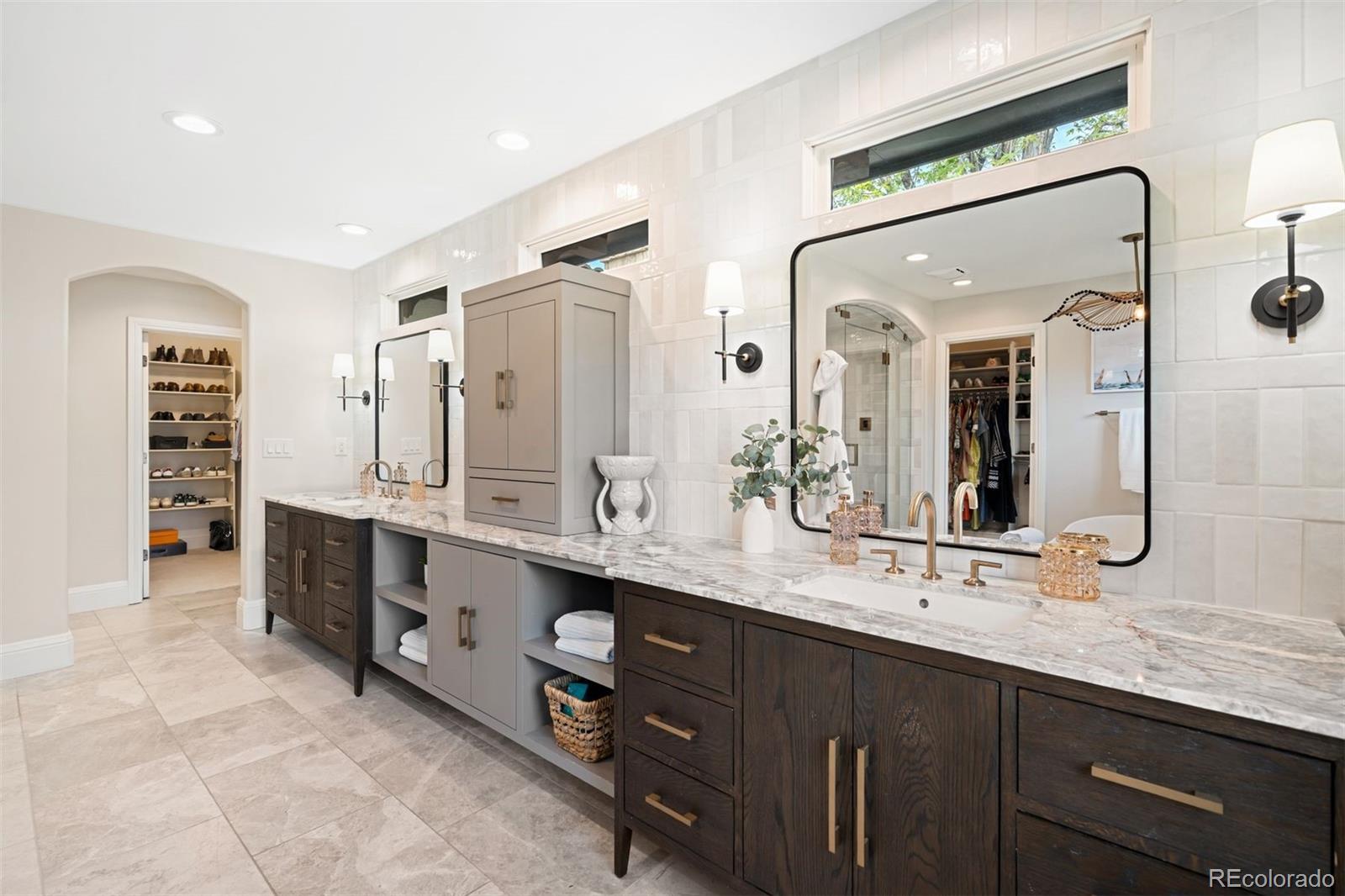 MLS Image #34 for 2400 s columbine street,denver, Colorado