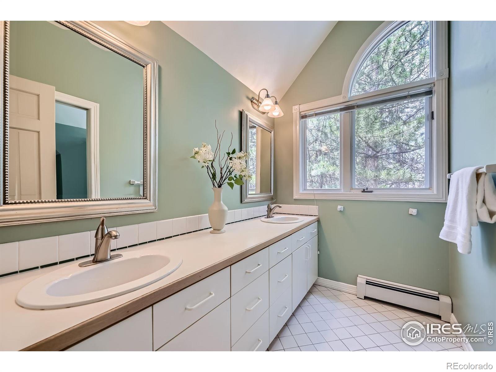 MLS Image #23 for 2672  winding trail drive,boulder, Colorado