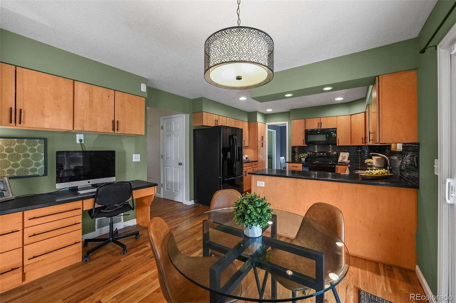 MLS Image #12 for 6918 e long avenue,centennial, Colorado