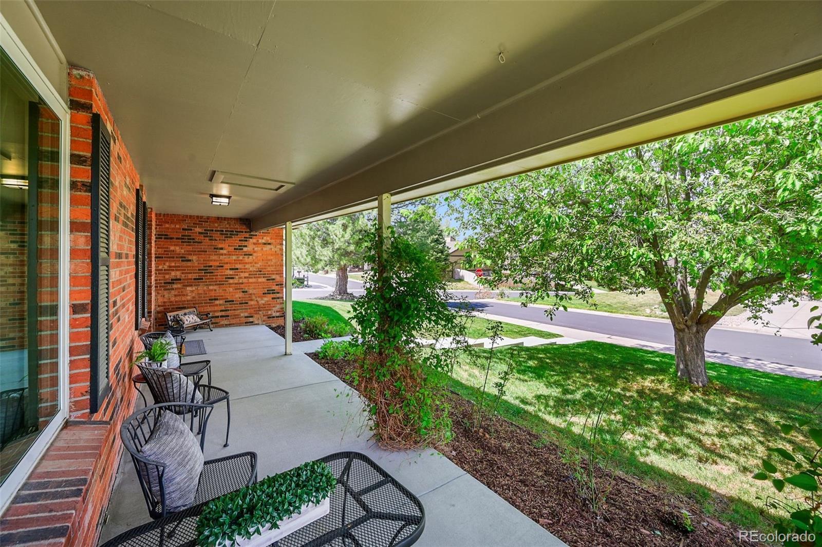 MLS Image #2 for 6918 e long avenue,centennial, Colorado