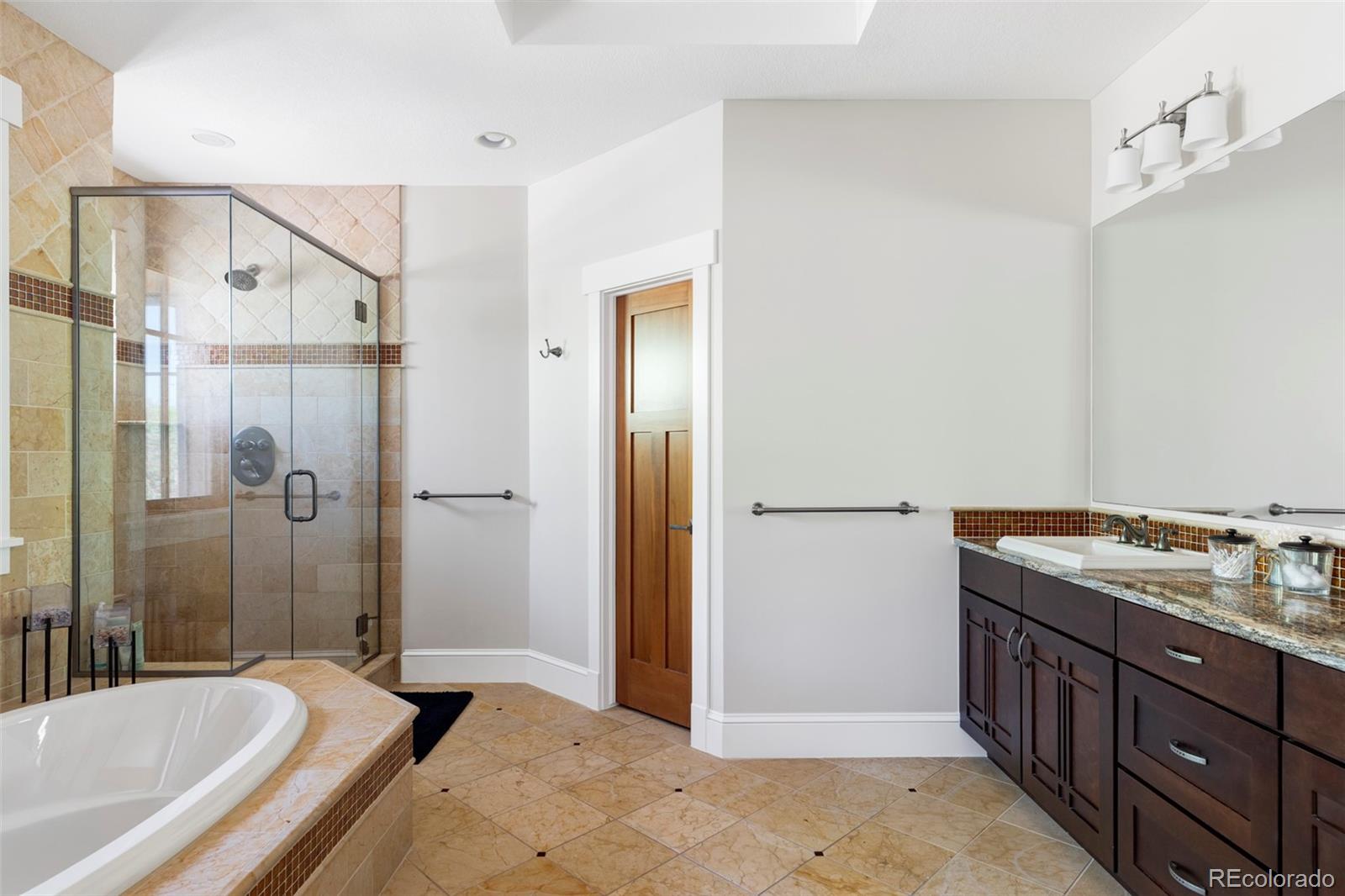 MLS Image #20 for 1143 s saint paul street,denver, Colorado