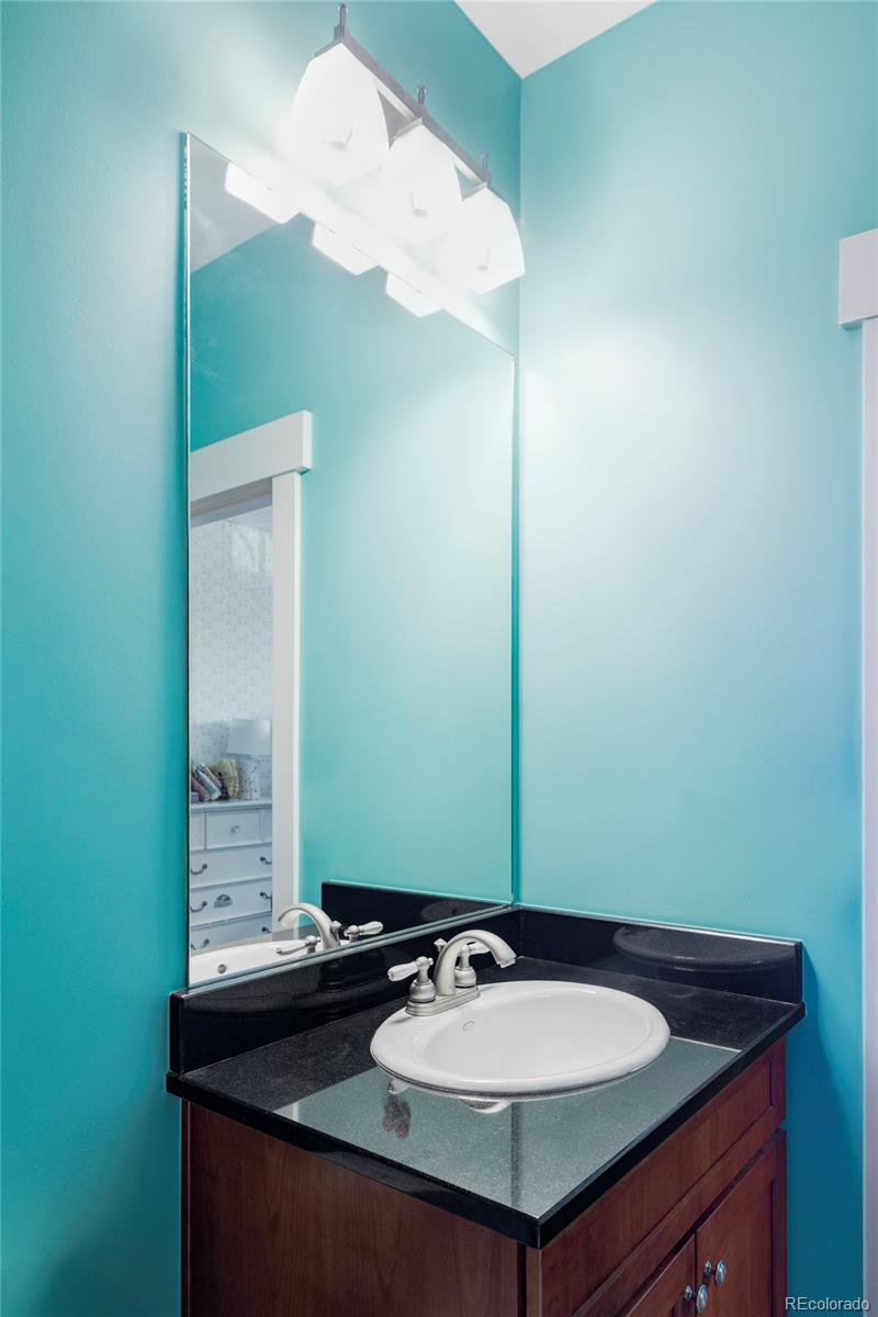 MLS Image #28 for 1143 s saint paul street,denver, Colorado