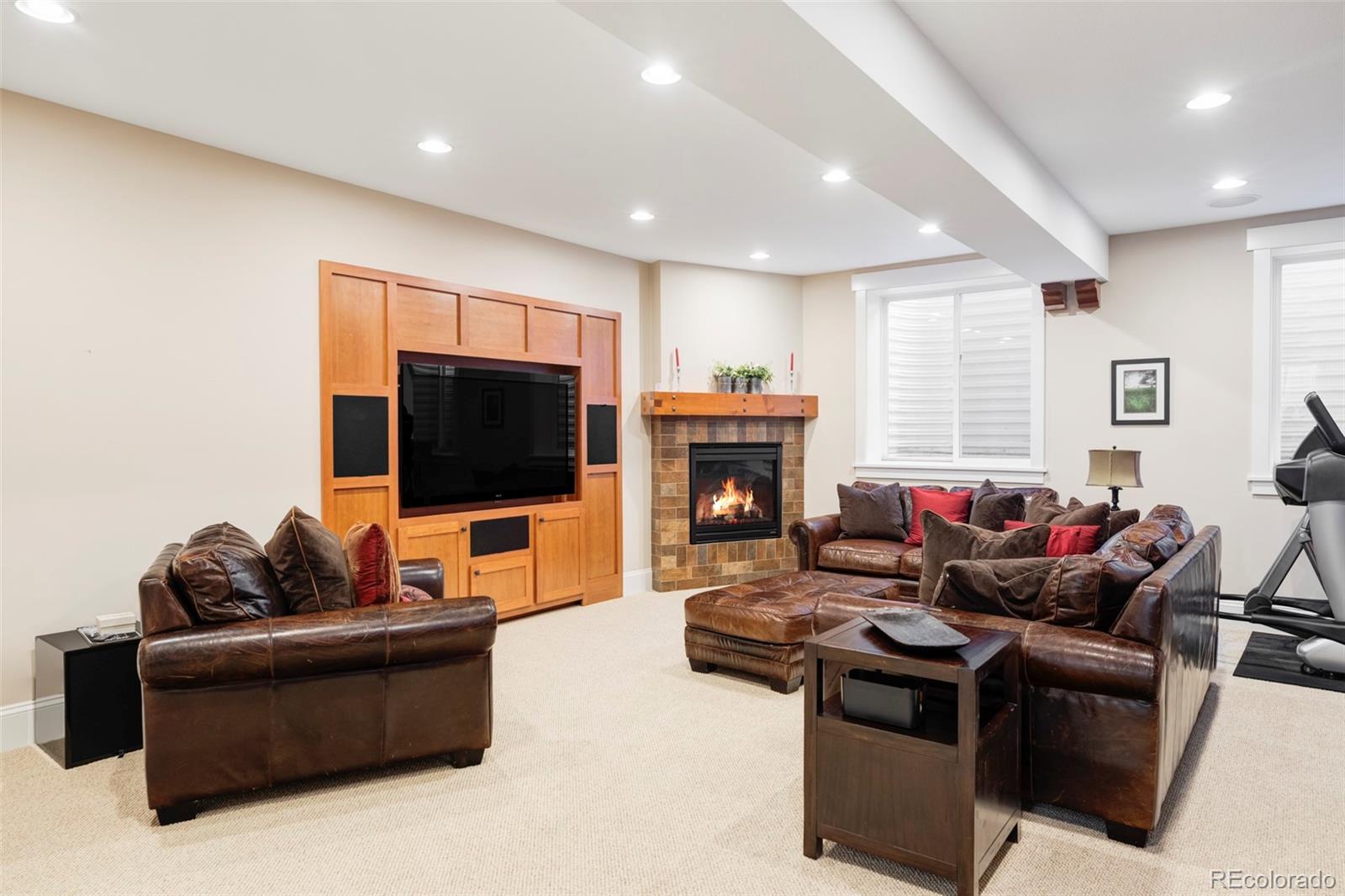 MLS Image #31 for 1143 s saint paul street,denver, Colorado