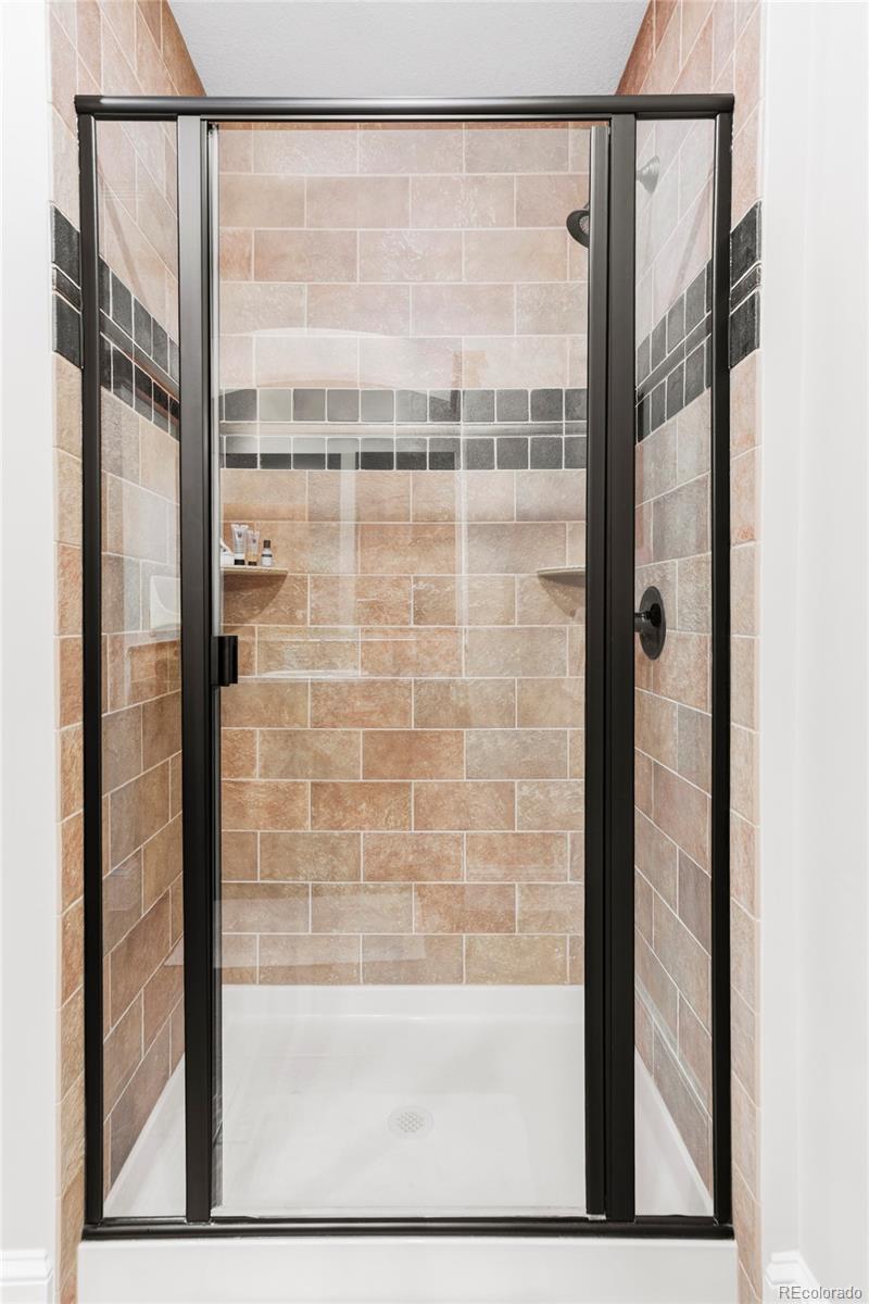 MLS Image #34 for 1143 s saint paul street,denver, Colorado