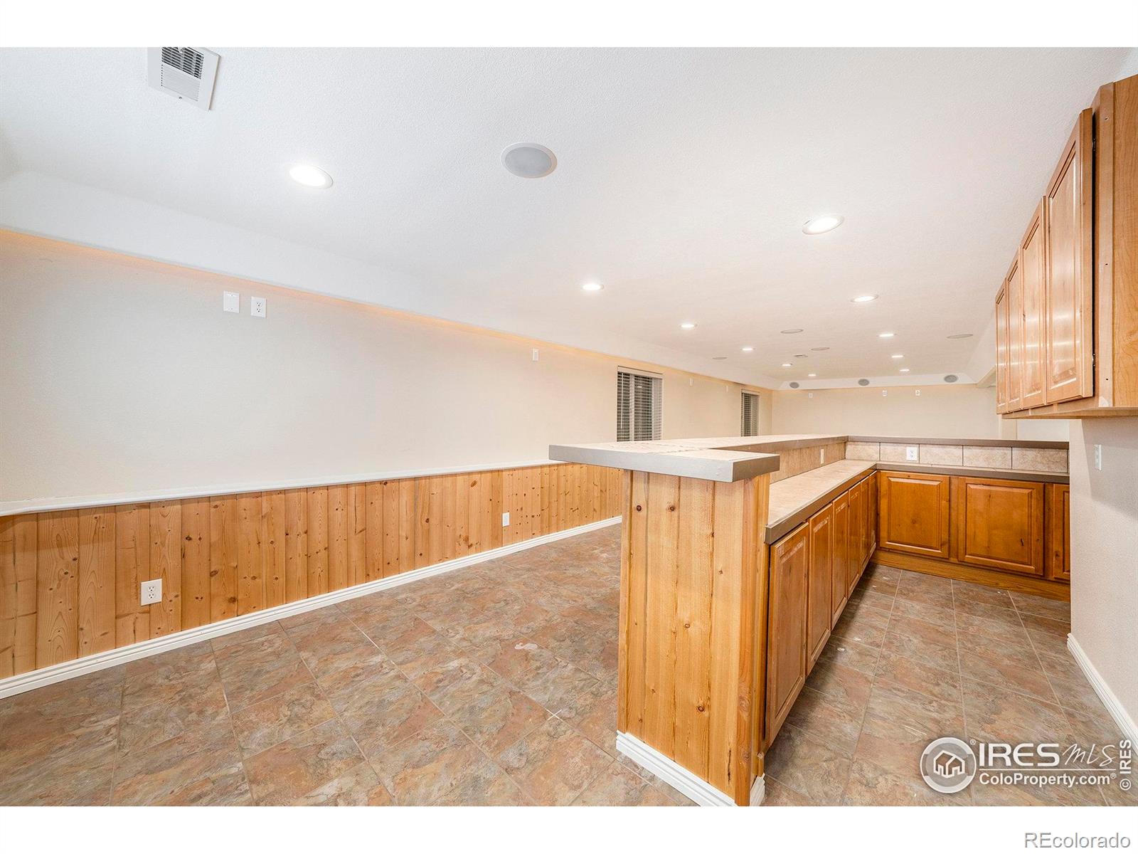 MLS Image #19 for 2128  redhead drive,johnstown, Colorado