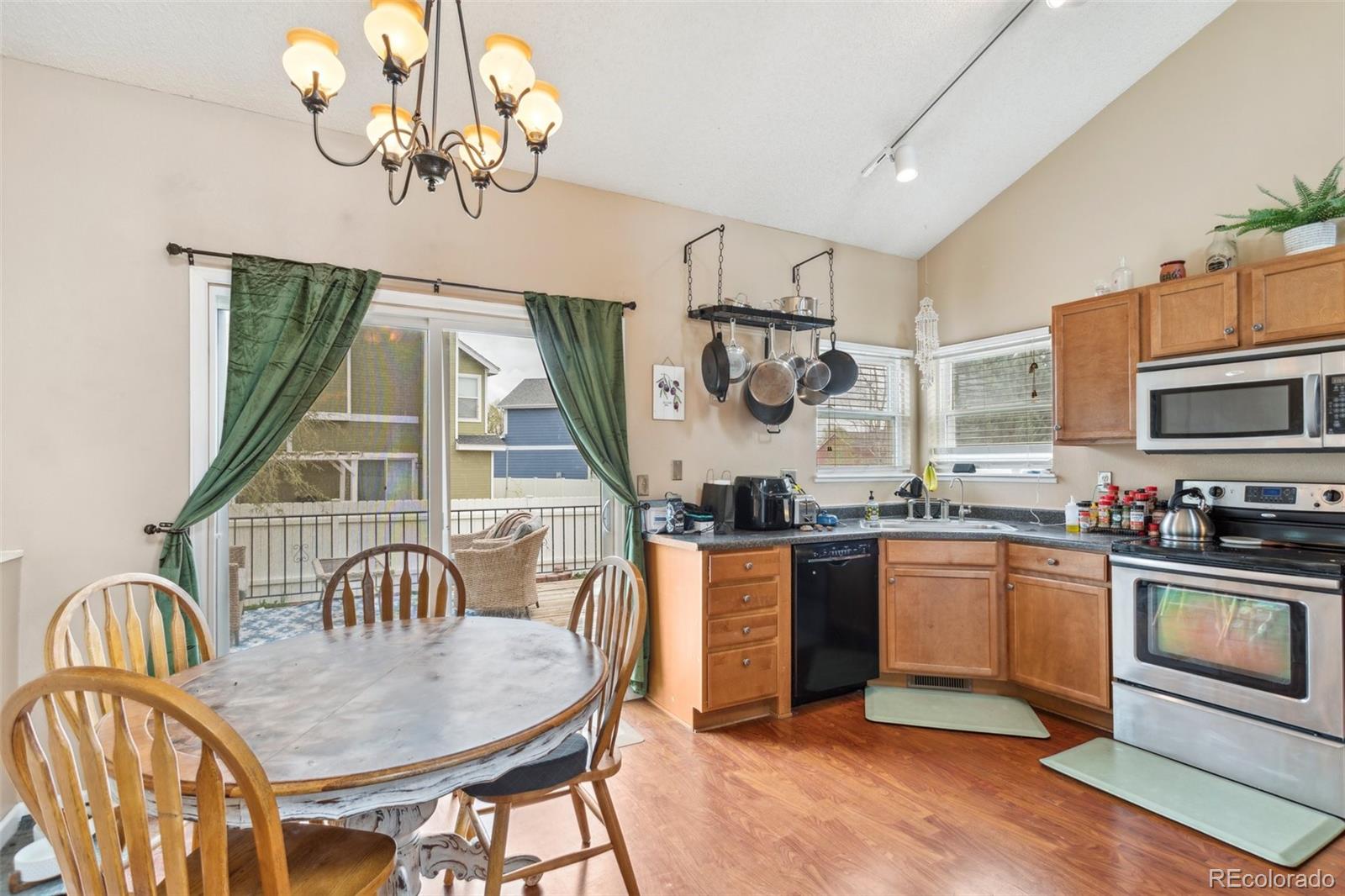MLS Image #12 for 4325  horizonpoint drive,colorado springs, Colorado