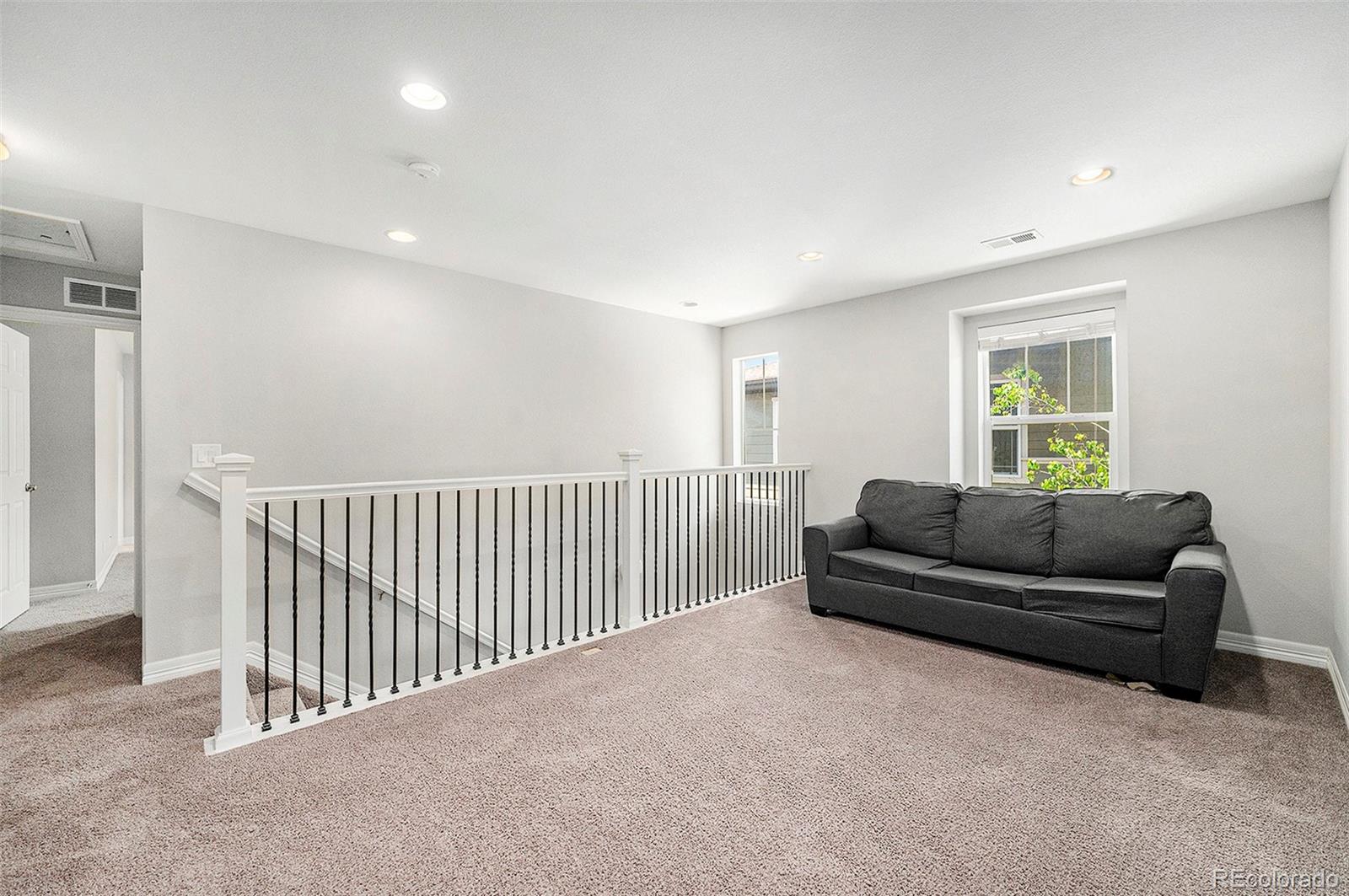 MLS Image #11 for 3332  valentia street,denver, Colorado