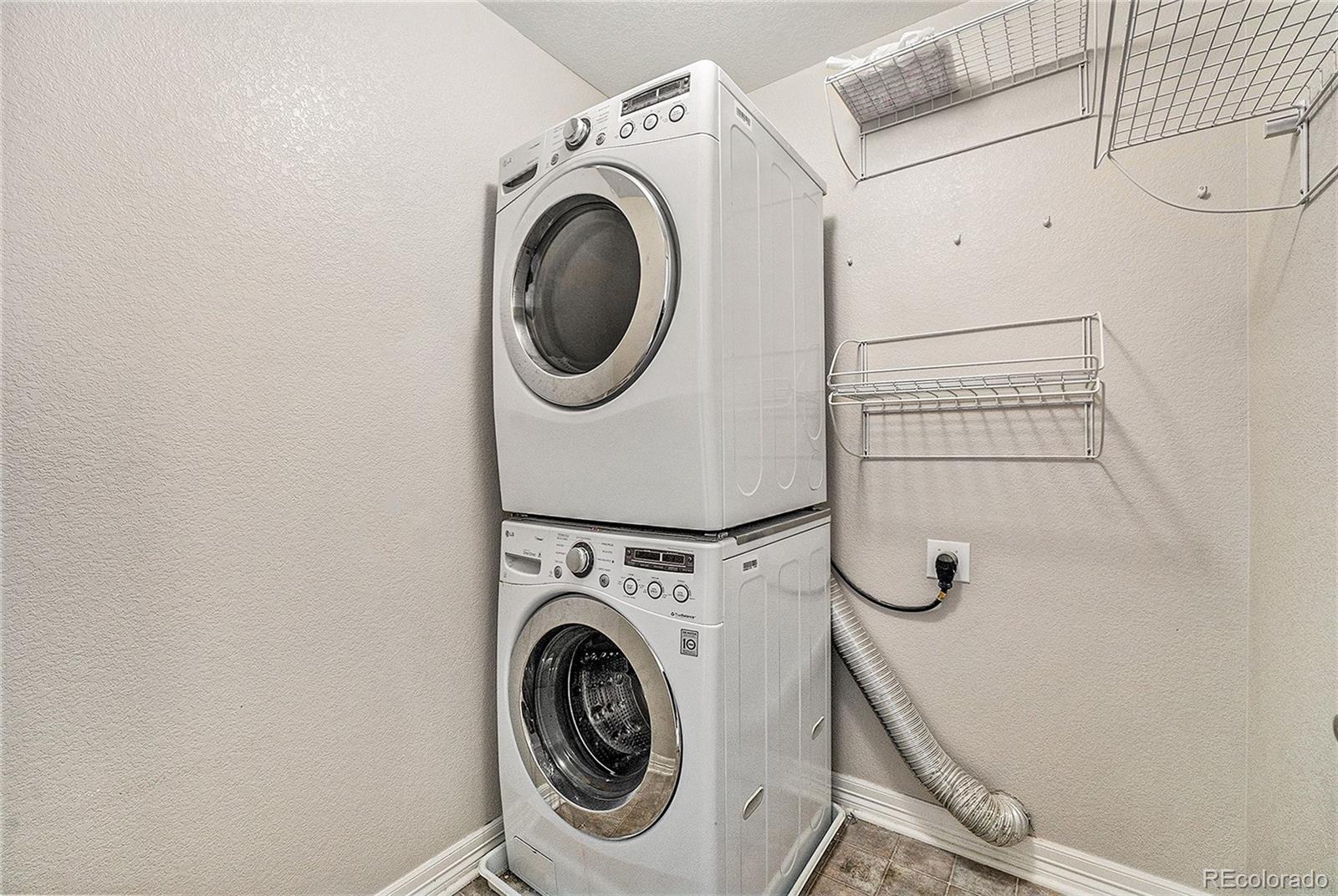 MLS Image #18 for 3332  valentia street,denver, Colorado