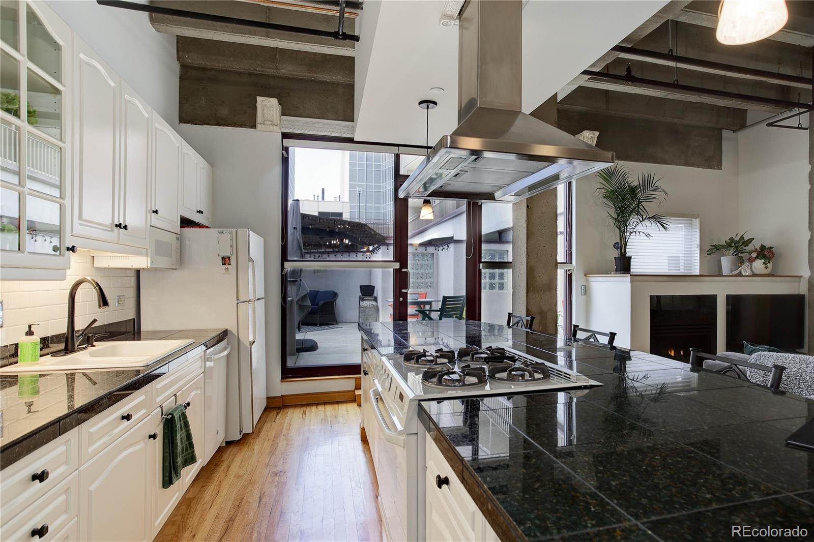 MLS Image #10 for 1020  15th street 210,denver, Colorado