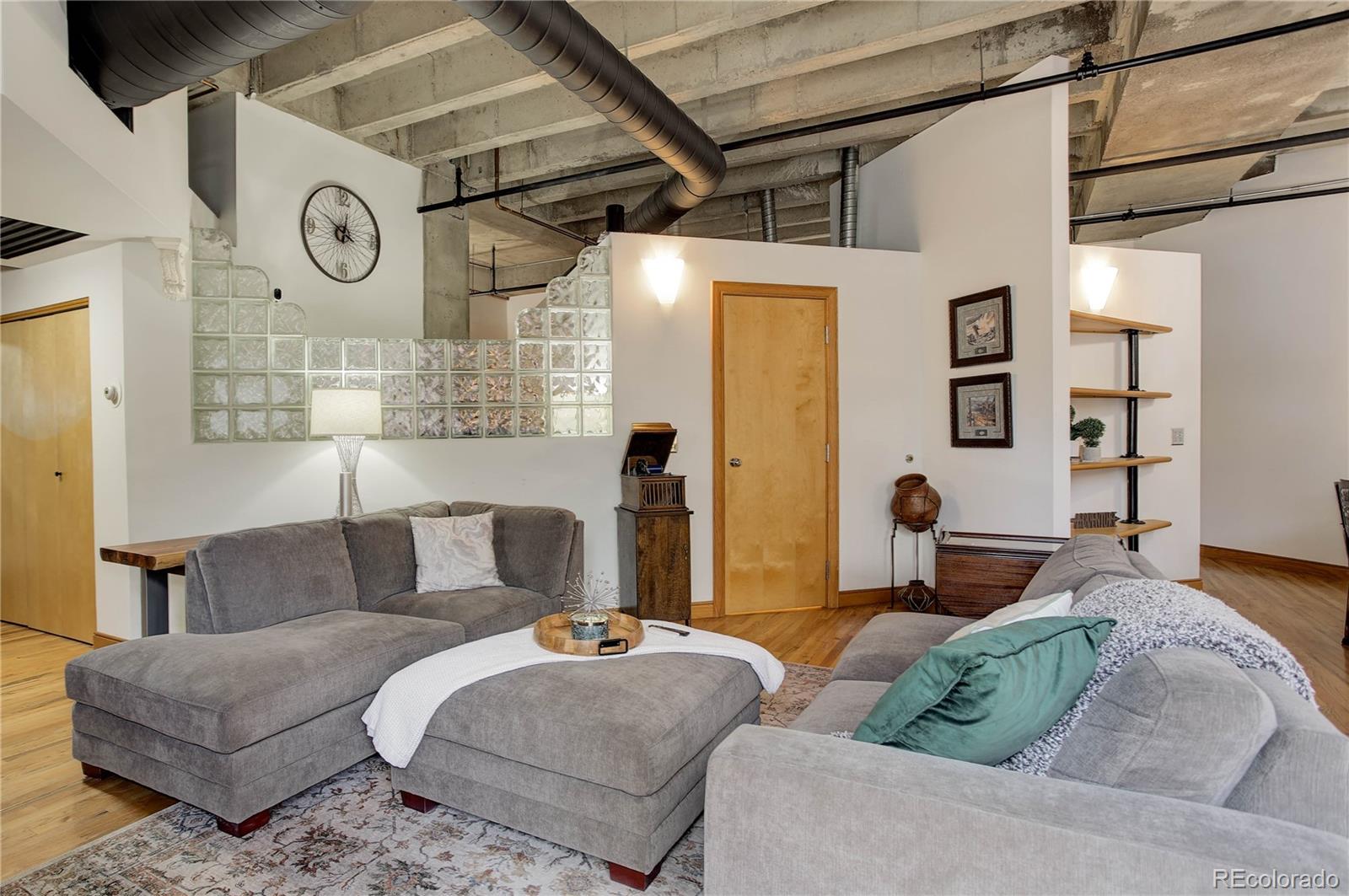 MLS Image #14 for 1020  15th street 210,denver, Colorado