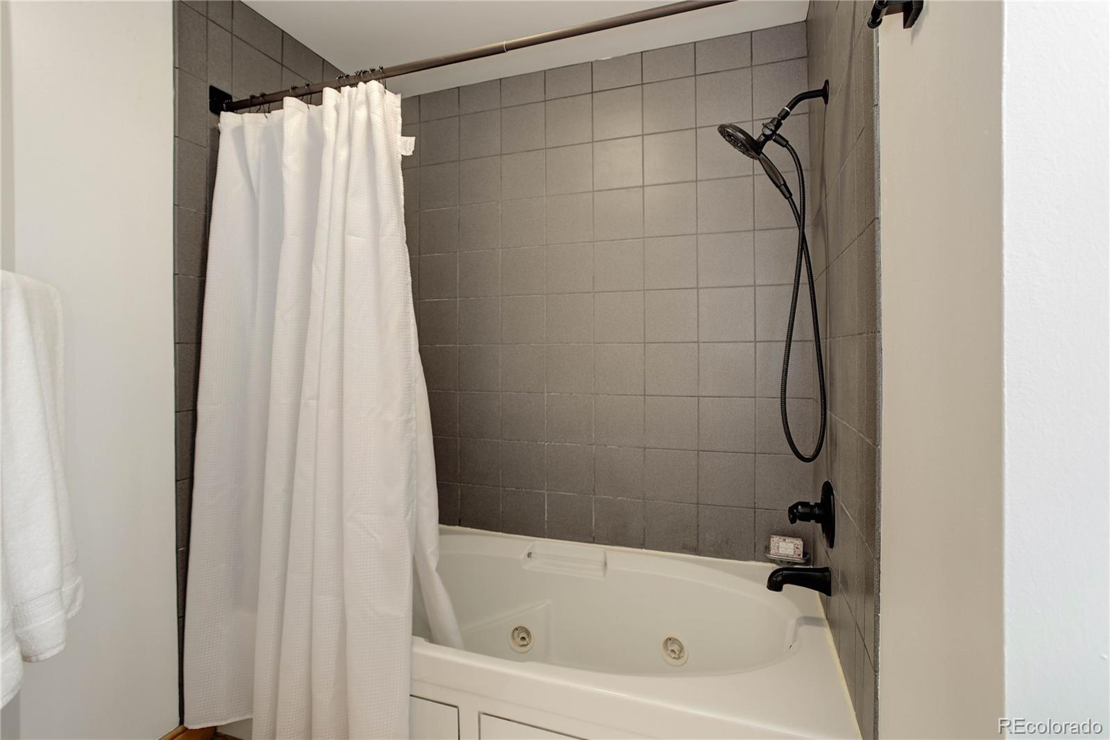 MLS Image #23 for 1020  15th street 210,denver, Colorado