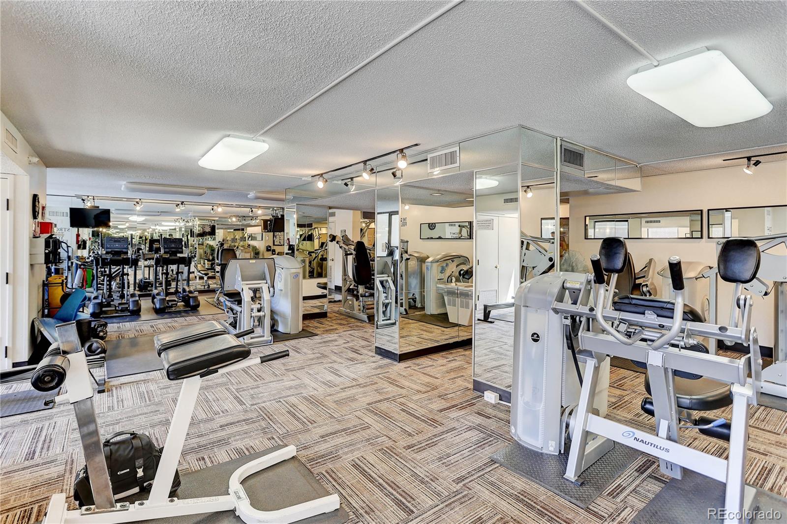 MLS Image #27 for 1020  15th street 210,denver, Colorado