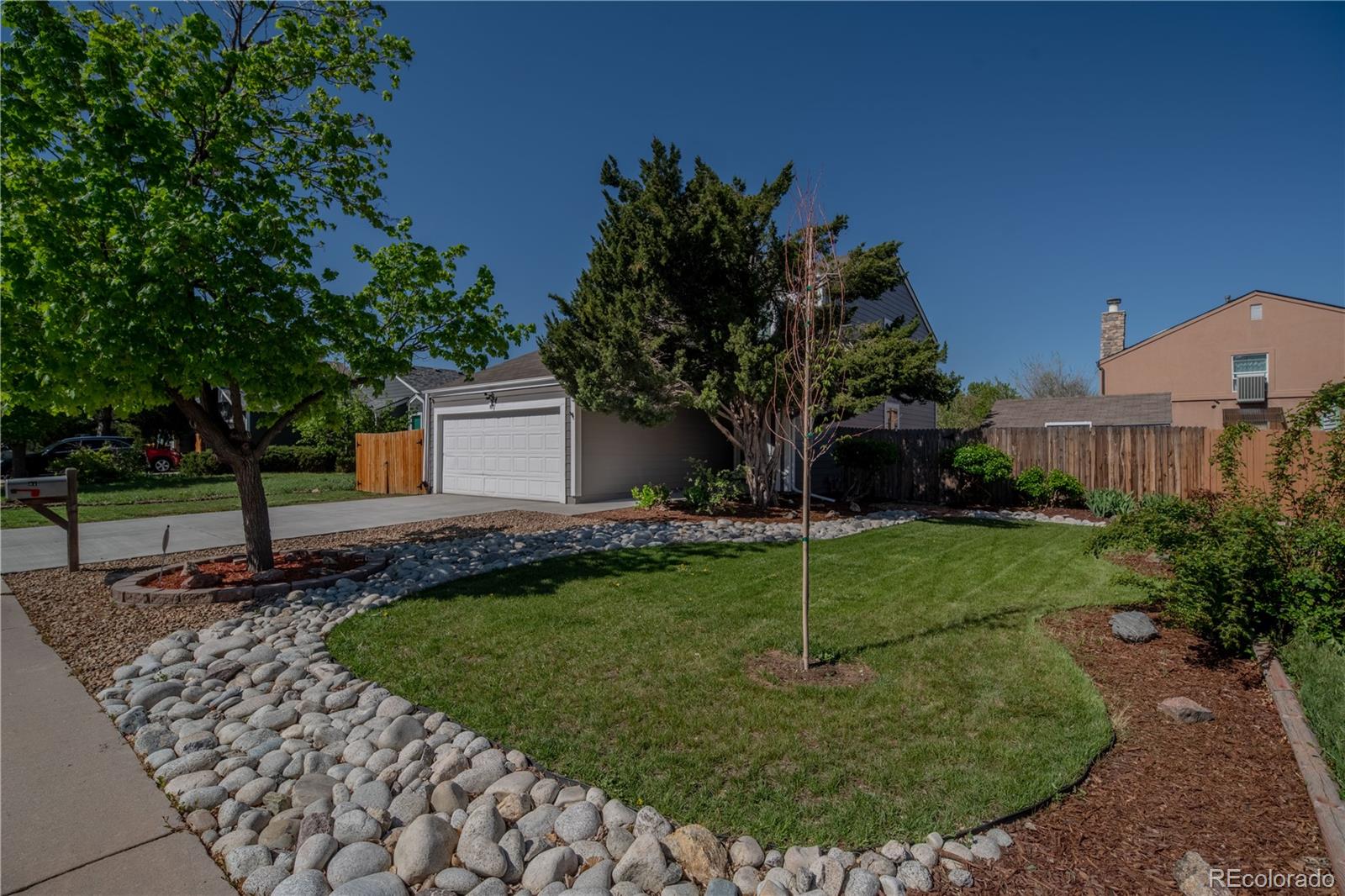 MLS Image #1 for 87  macon court,aurora, Colorado
