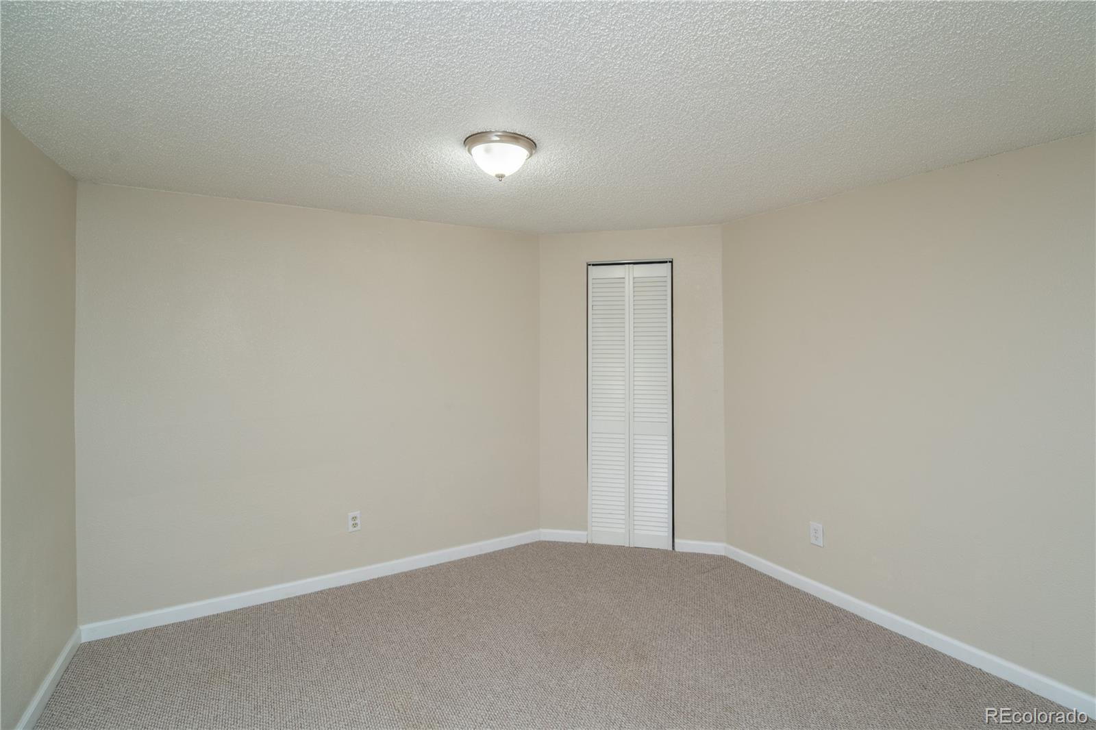 MLS Image #32 for 87  macon court,aurora, Colorado