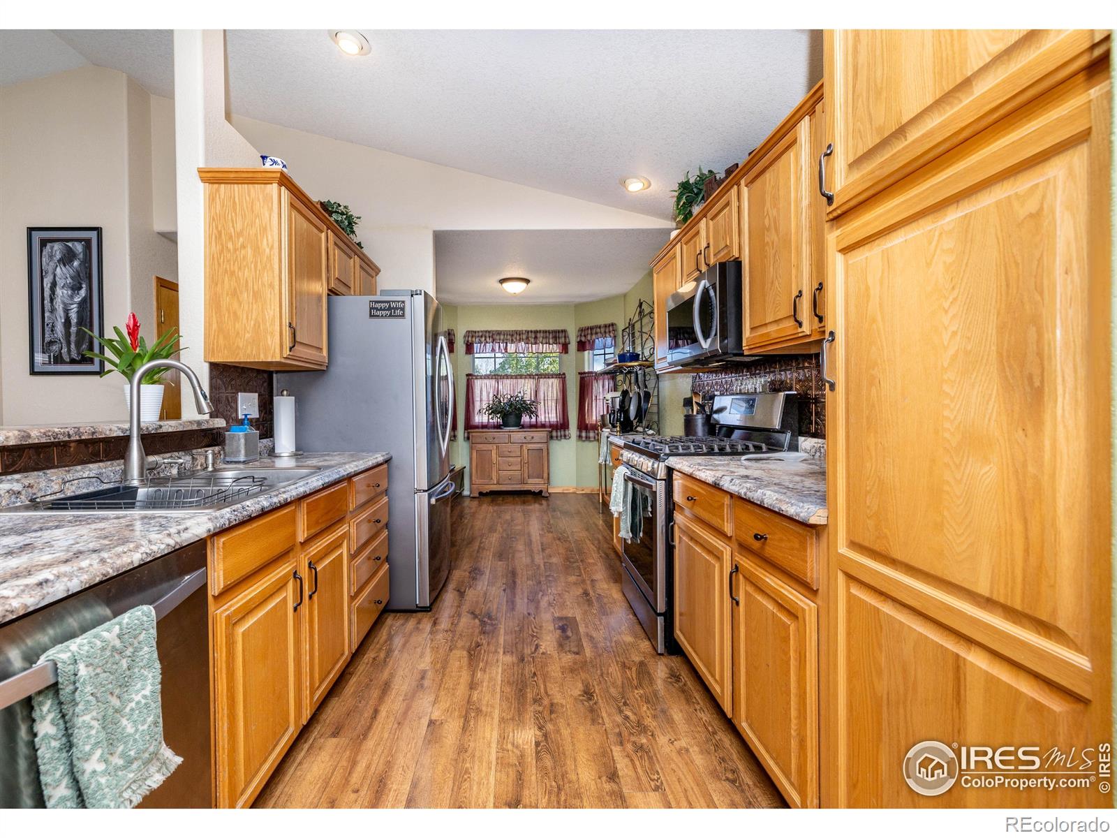 MLS Image #4 for 1916  cherry lane,johnstown, Colorado