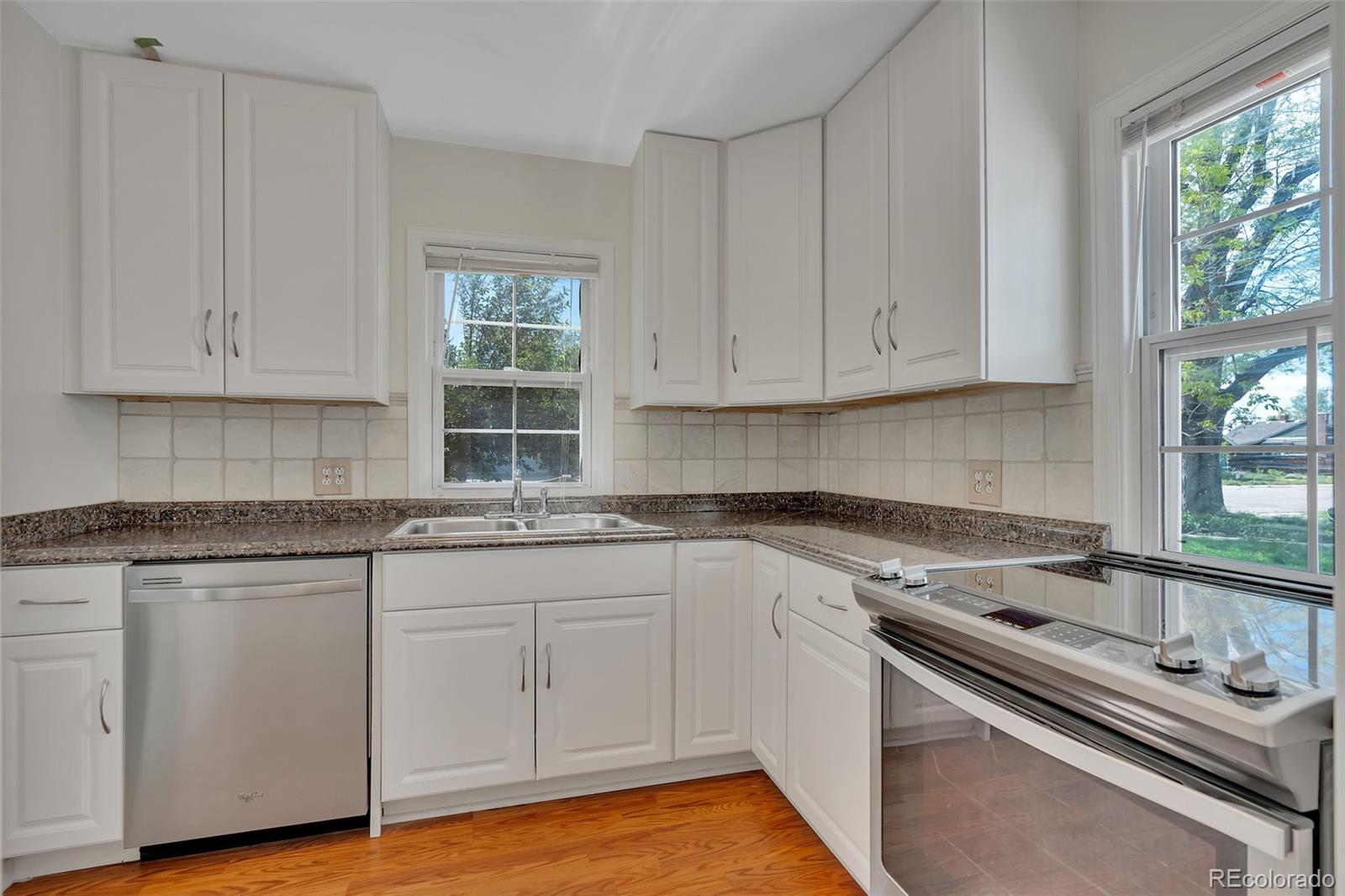 MLS Image #8 for 4480 s pennsylvania street,englewood, Colorado