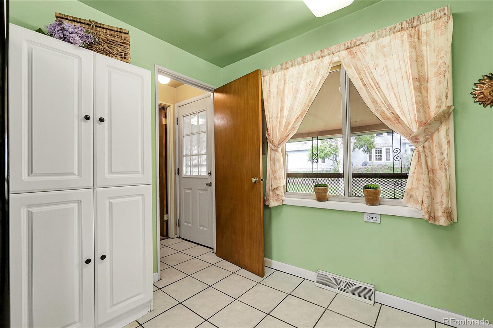 MLS Image #17 for 4108 s inca street,englewood, Colorado