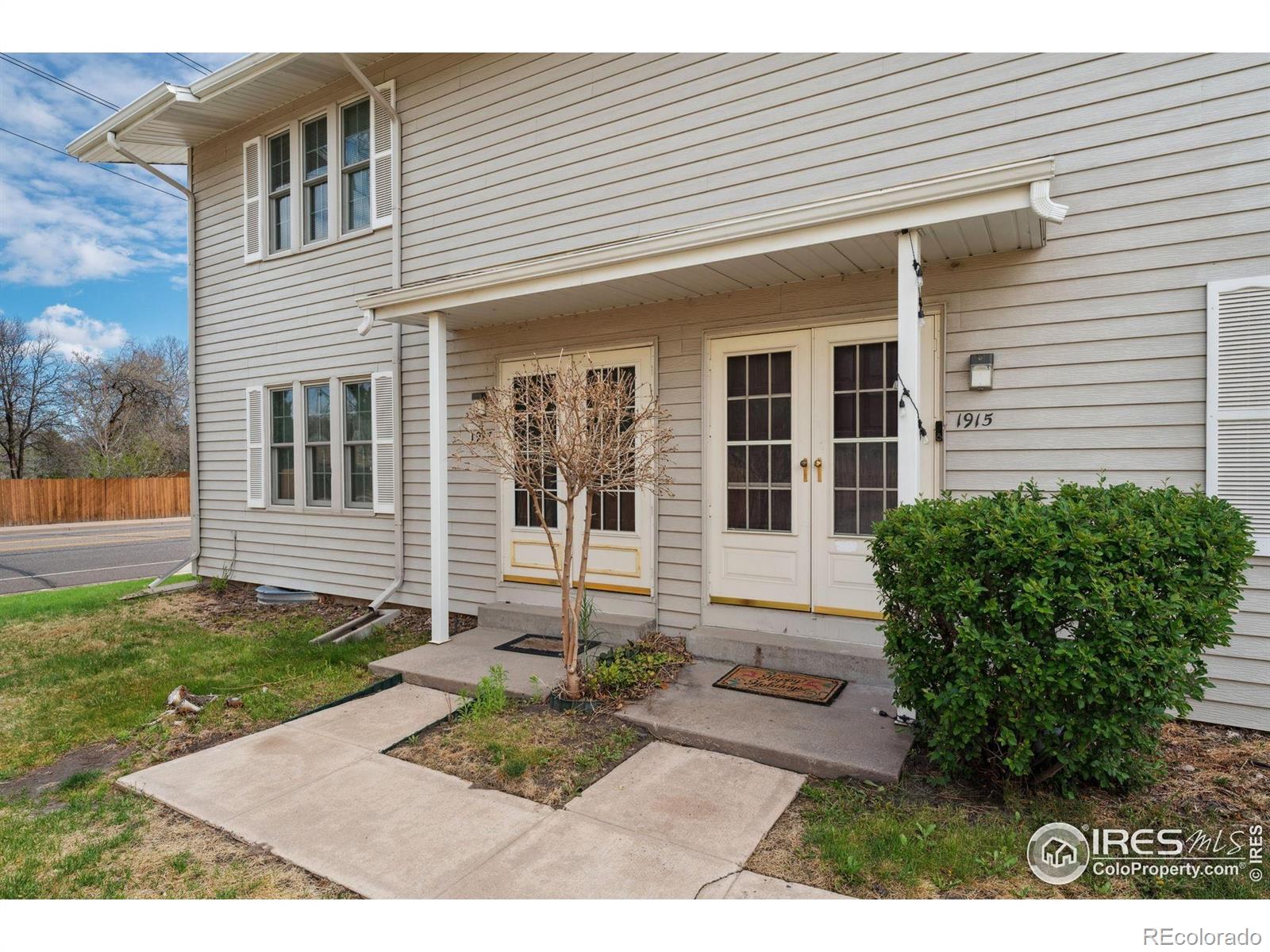 MLS Image #2 for 1915 s oakland way,aurora, Colorado