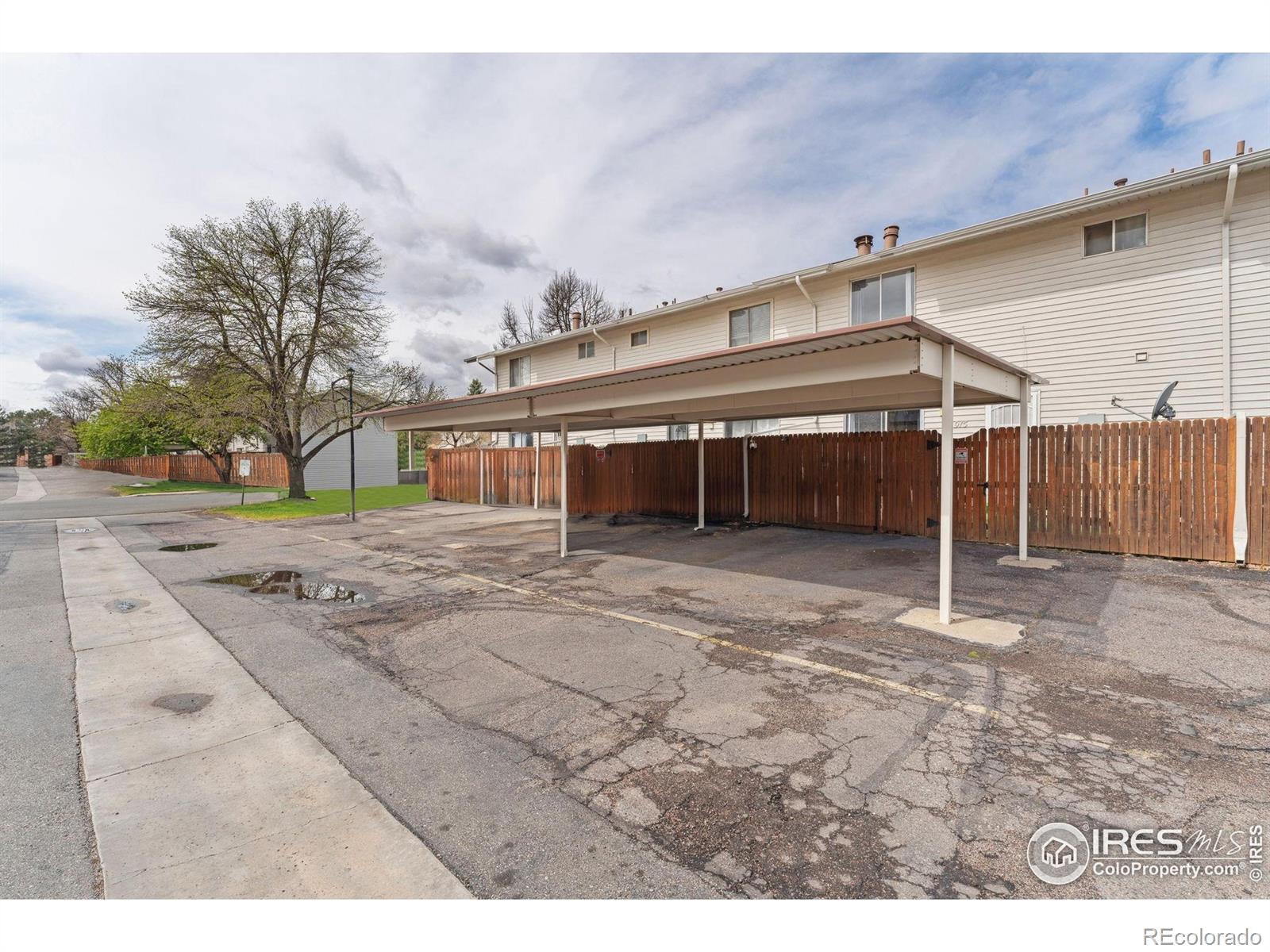 MLS Image #36 for 1915 s oakland way,aurora, Colorado