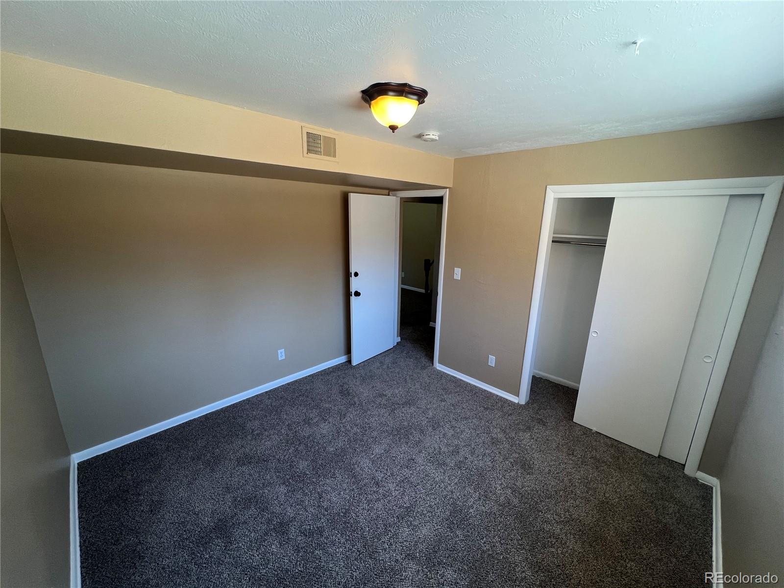 MLS Image #5 for 7021  saulsbury street,arvada, Colorado