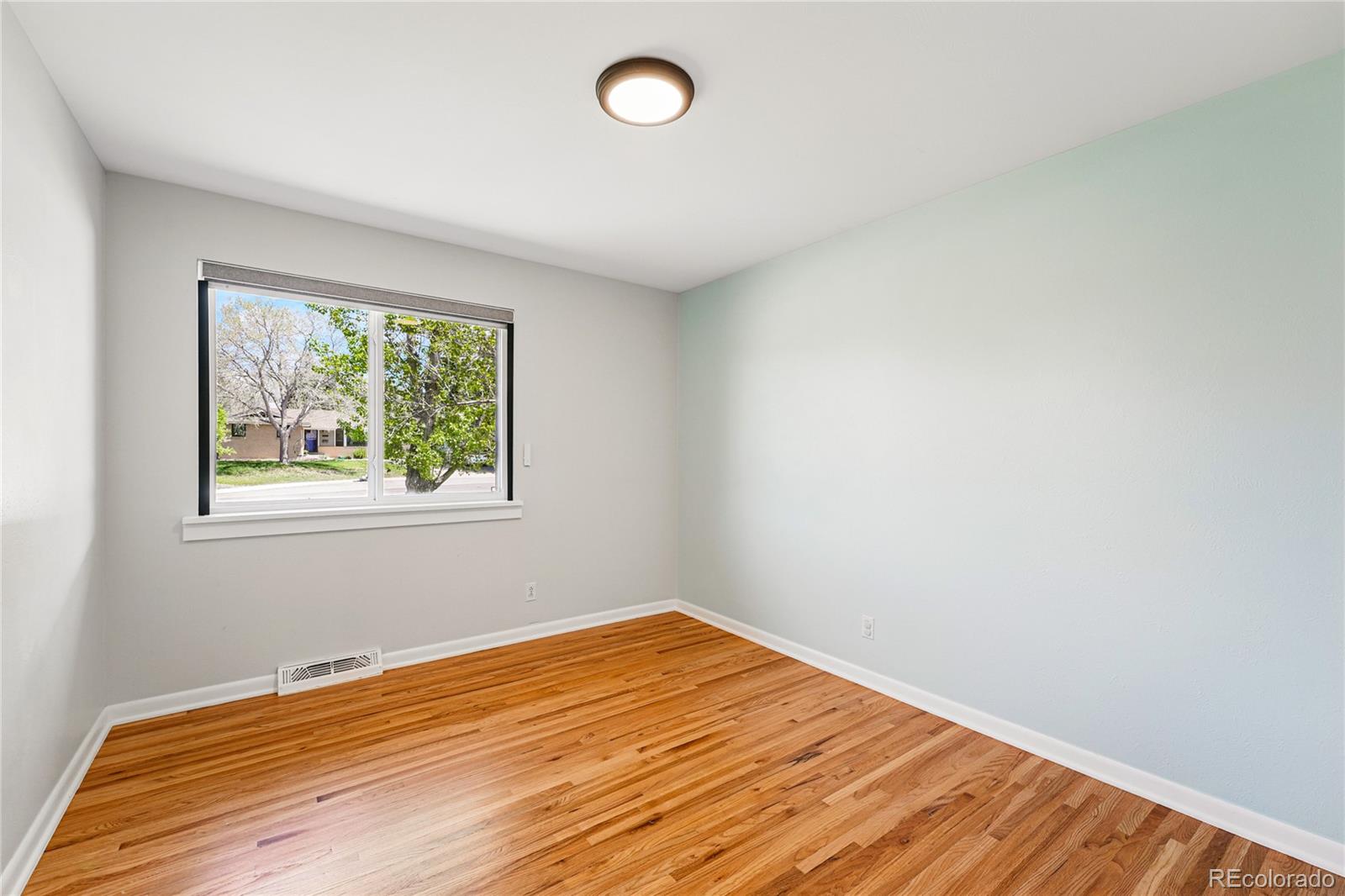 MLS Image #33 for 7413 s tamarac street,centennial, Colorado