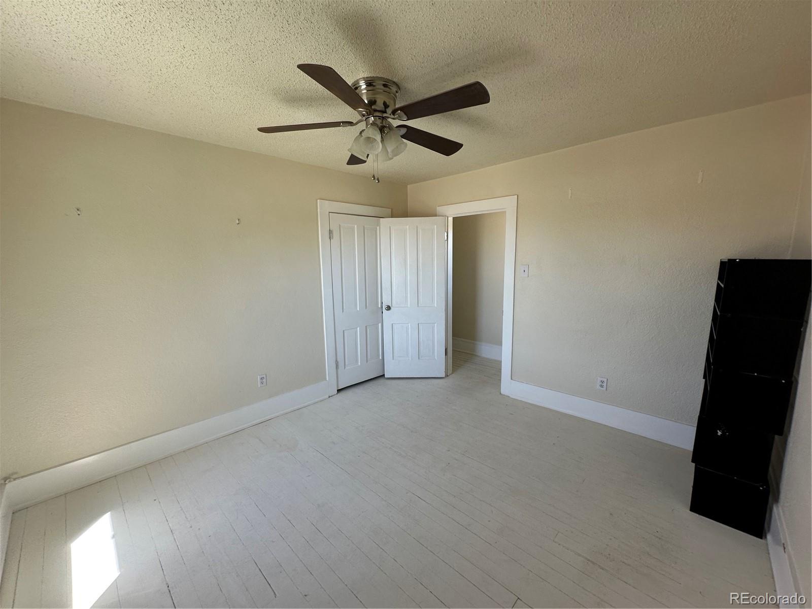 MLS Image #5 for 135  36th lane,pueblo, Colorado