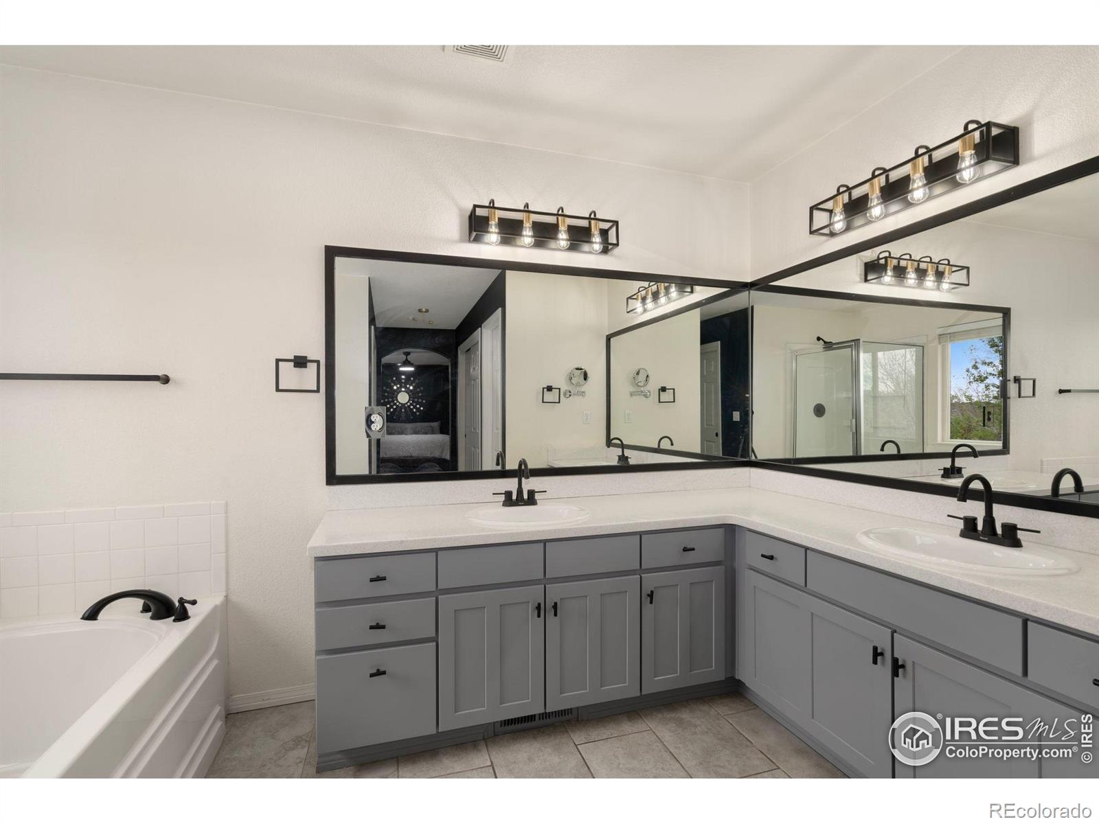 MLS Image #16 for 4400  red fox court,loveland, Colorado