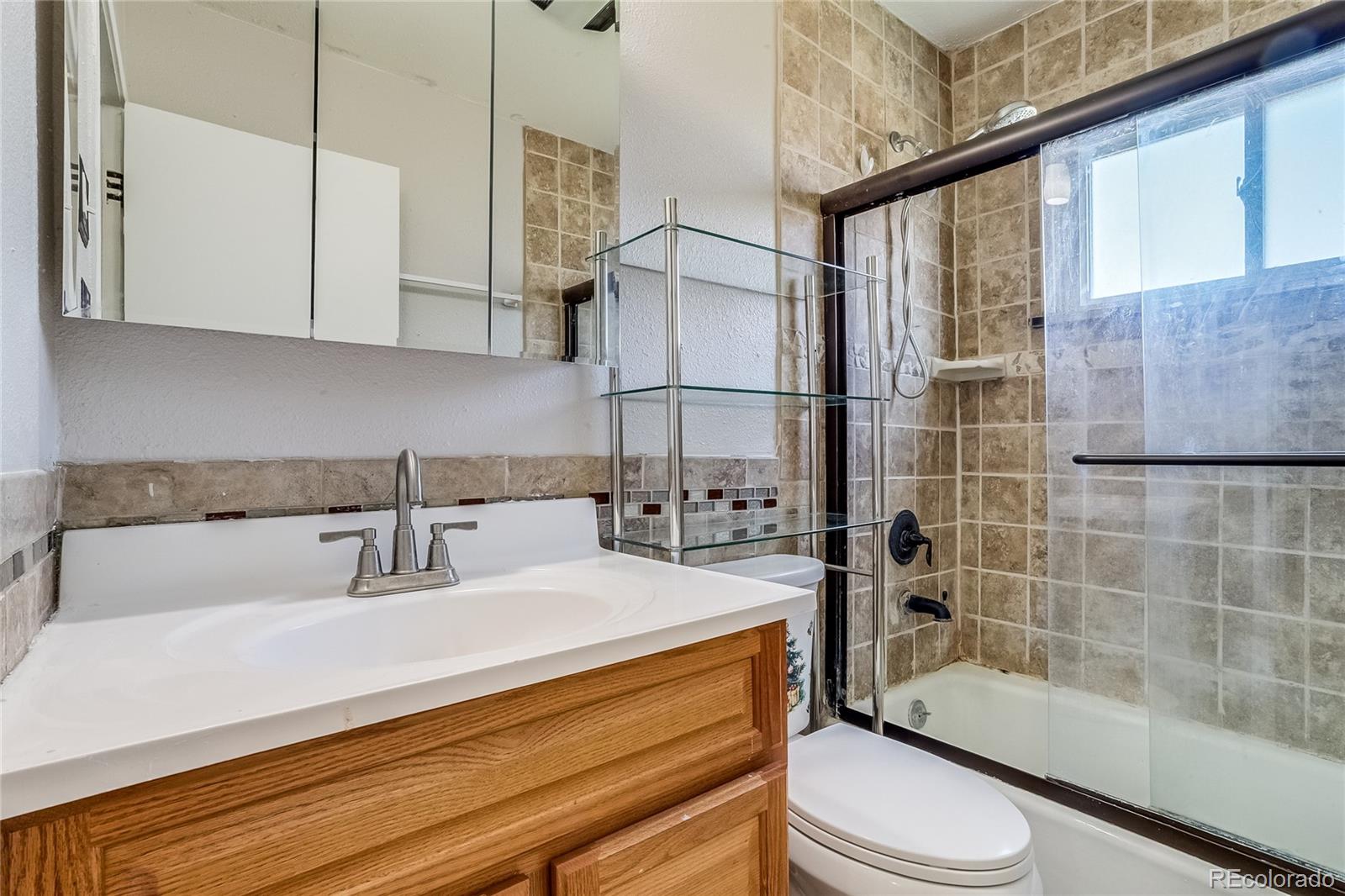 MLS Image #17 for 1881 e 95th avenue,thornton, Colorado