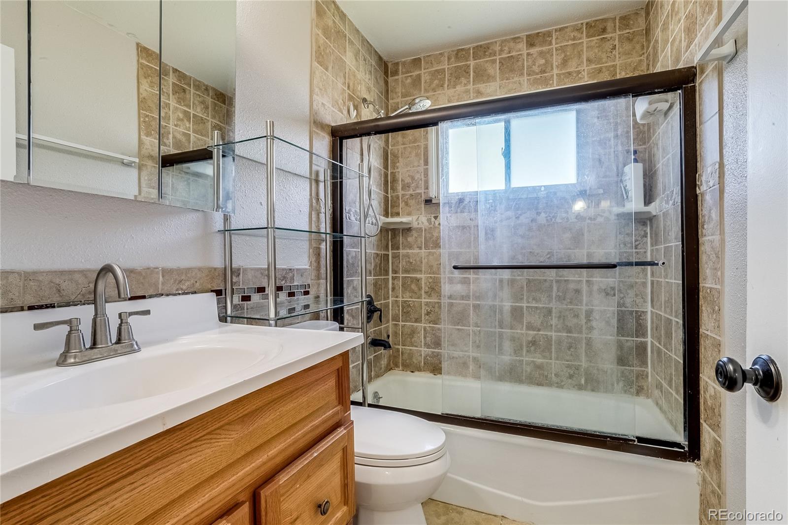MLS Image #18 for 1881 e 95th avenue,thornton, Colorado