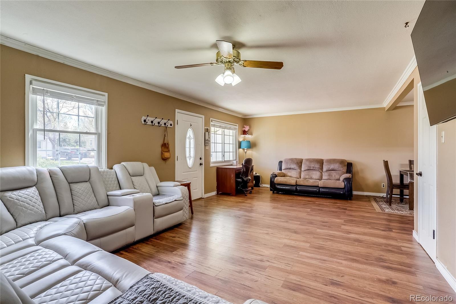 MLS Image #3 for 1881 e 95th avenue,thornton, Colorado