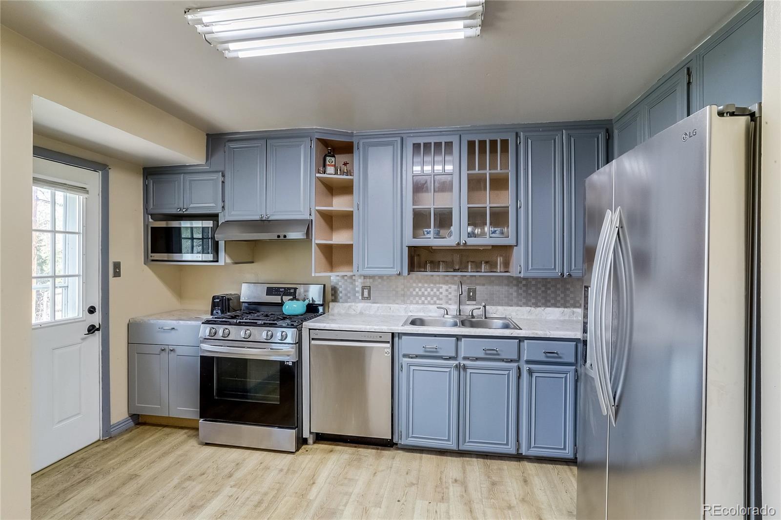 MLS Image #9 for 1881 e 95th avenue,thornton, Colorado
