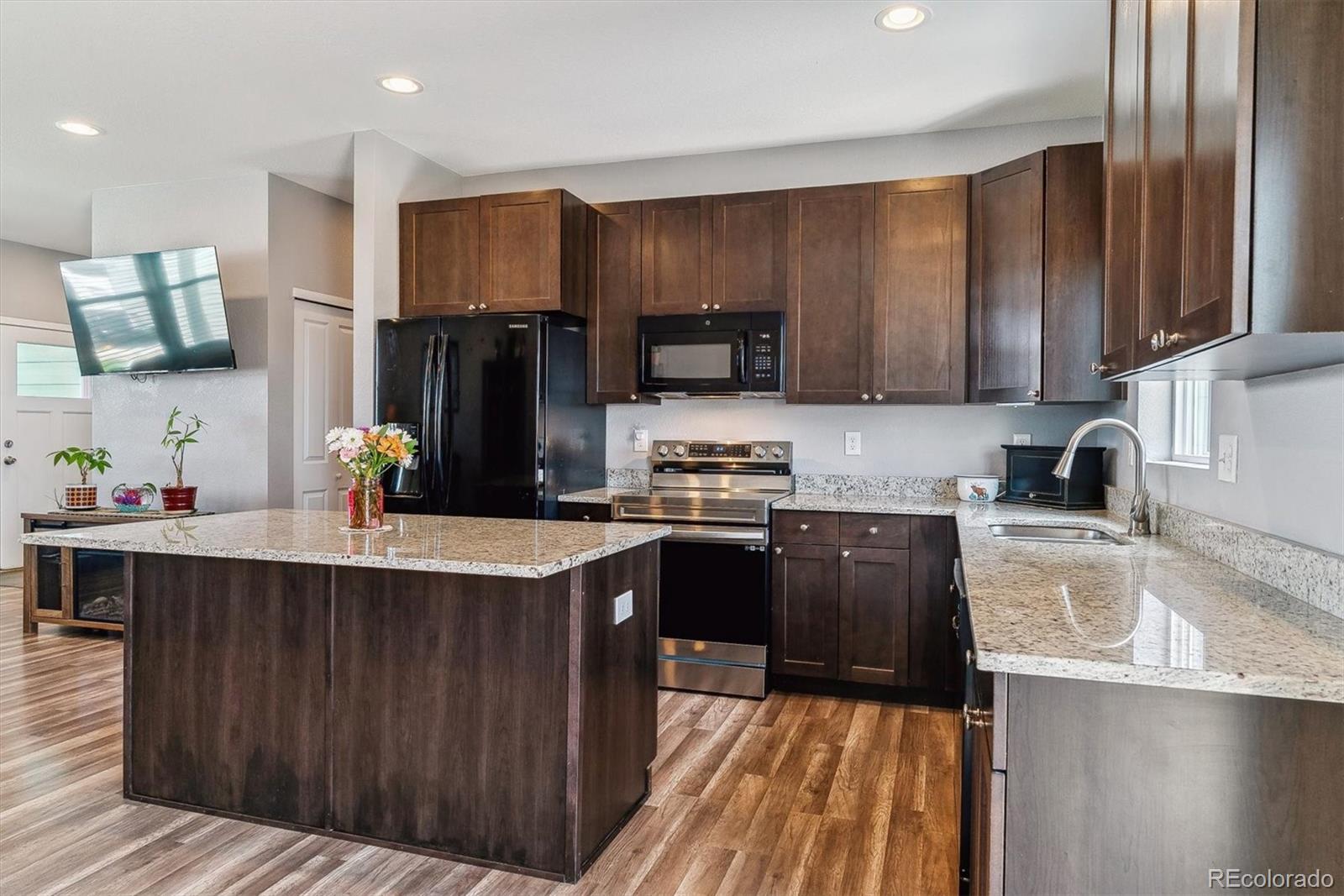 MLS Image #10 for 483 s 2nd avenue,deer trail, Colorado