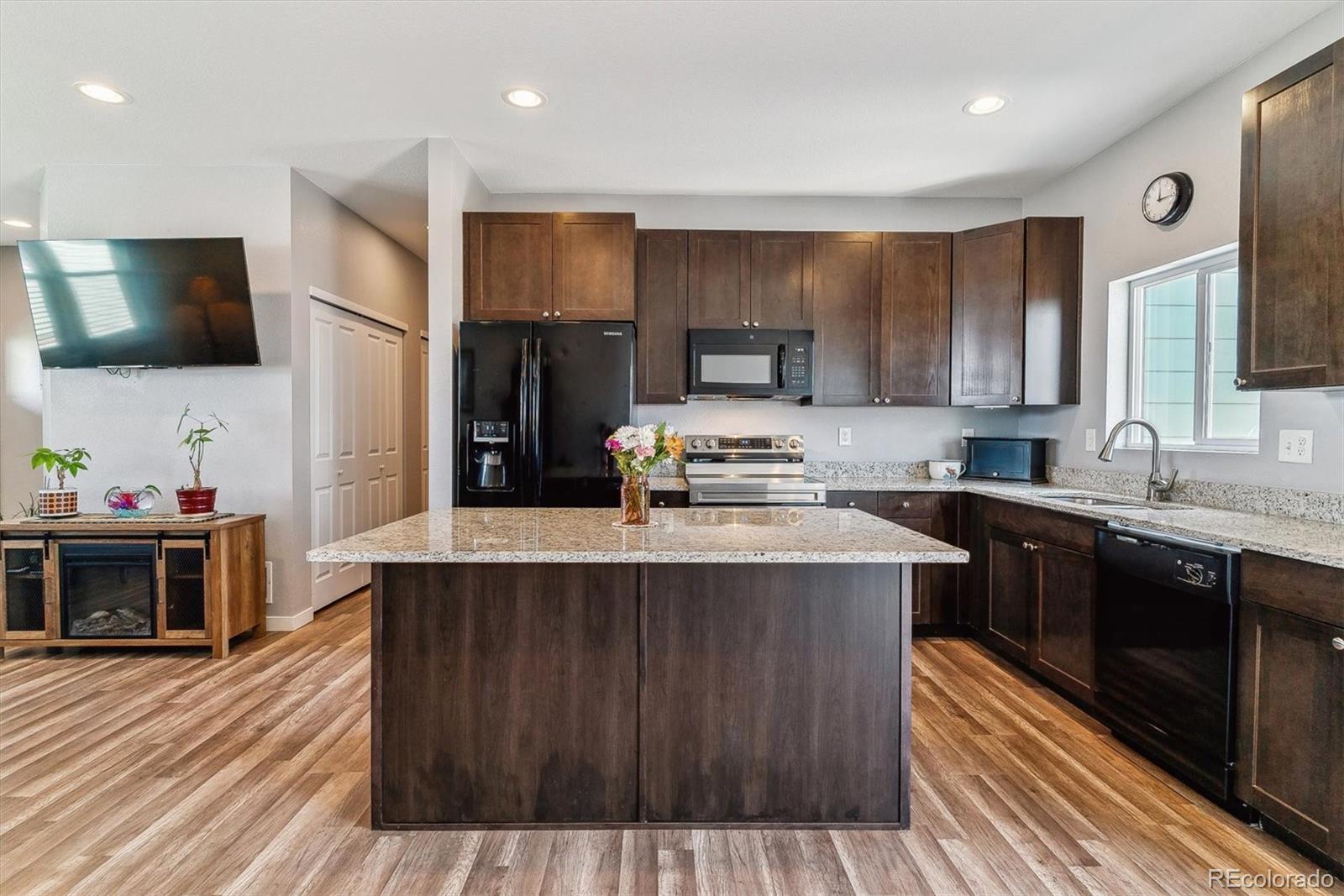 MLS Image #9 for 483 s 2nd avenue,deer trail, Colorado