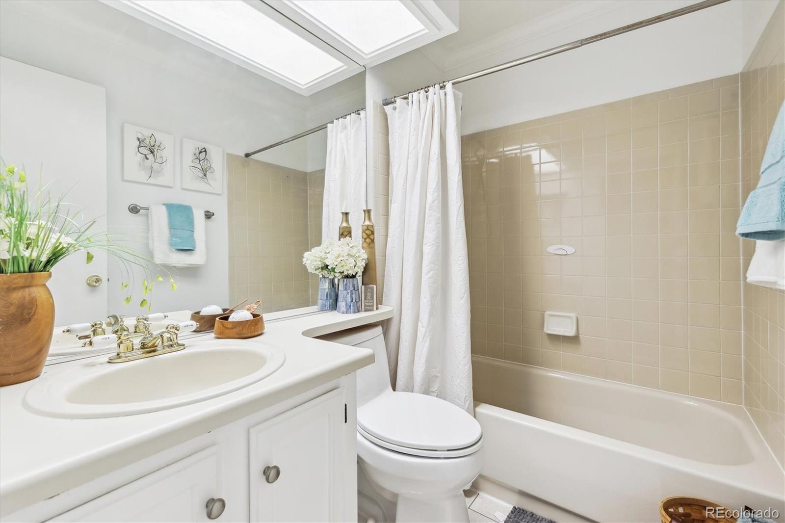 MLS Image #17 for 8510  union circle,arvada, Colorado