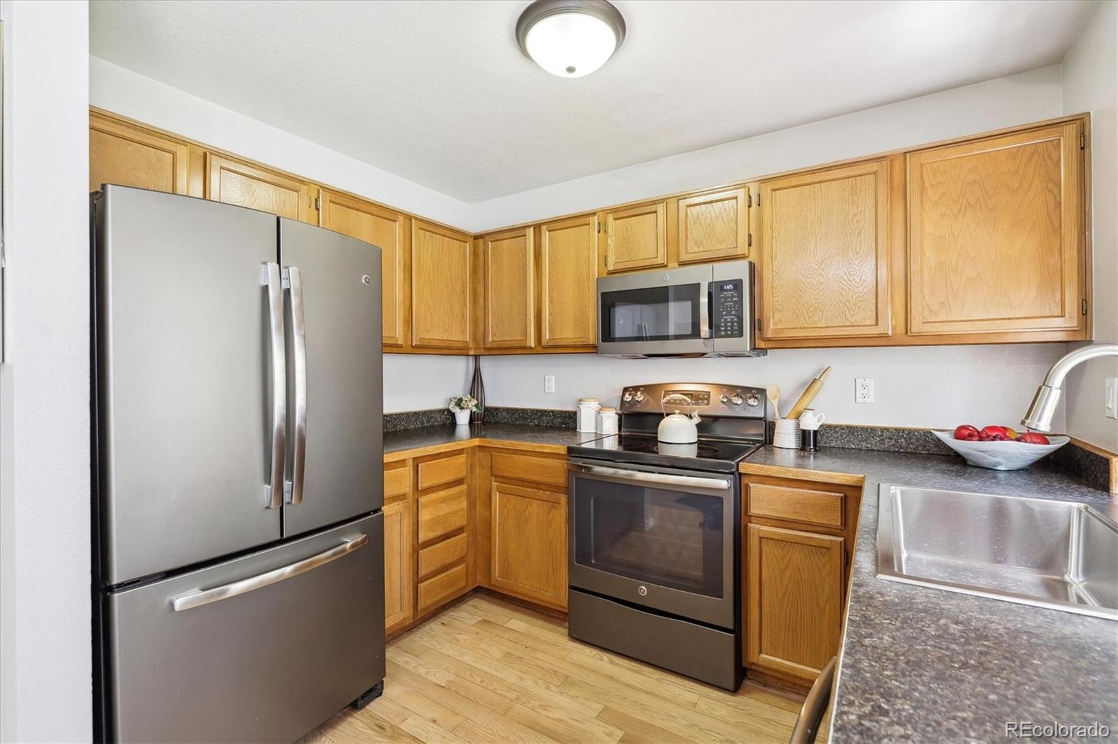 MLS Image #3 for 8510  union circle,arvada, Colorado