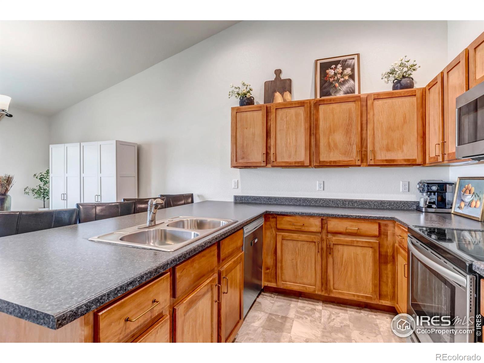 MLS Image #10 for 945  maplebrook drive,windsor, Colorado