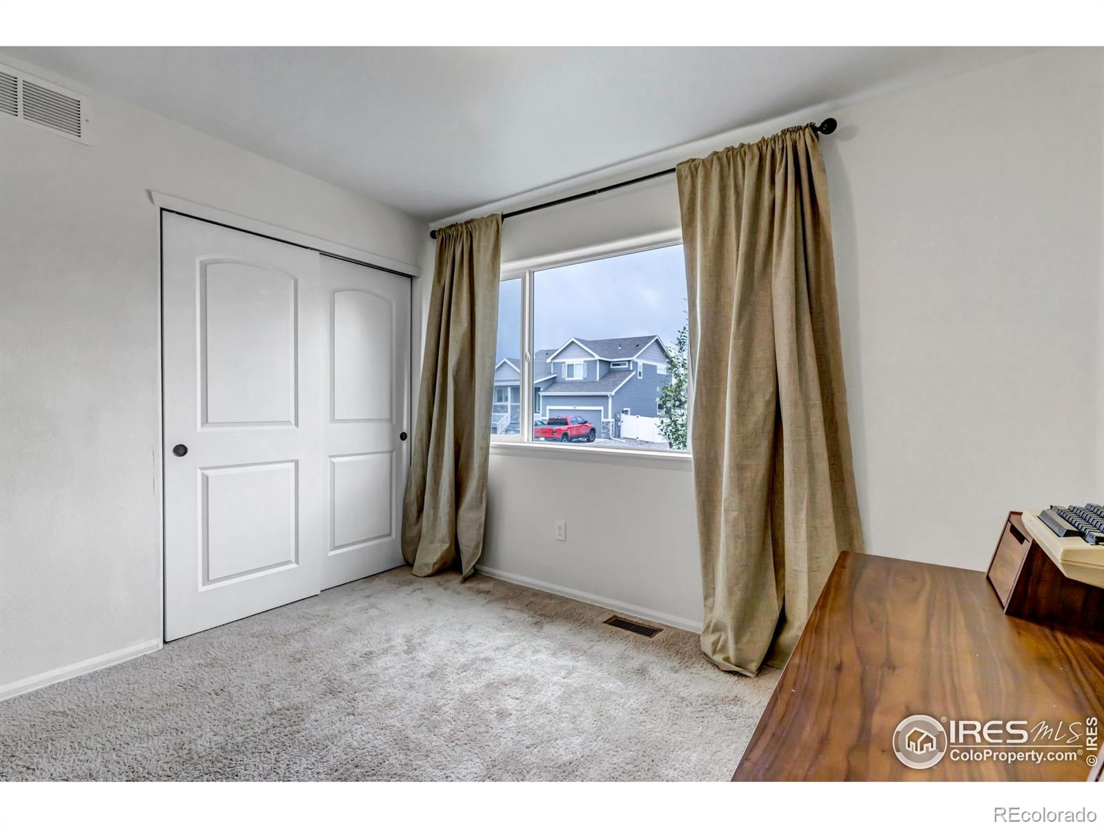MLS Image #24 for 945  maplebrook drive,windsor, Colorado