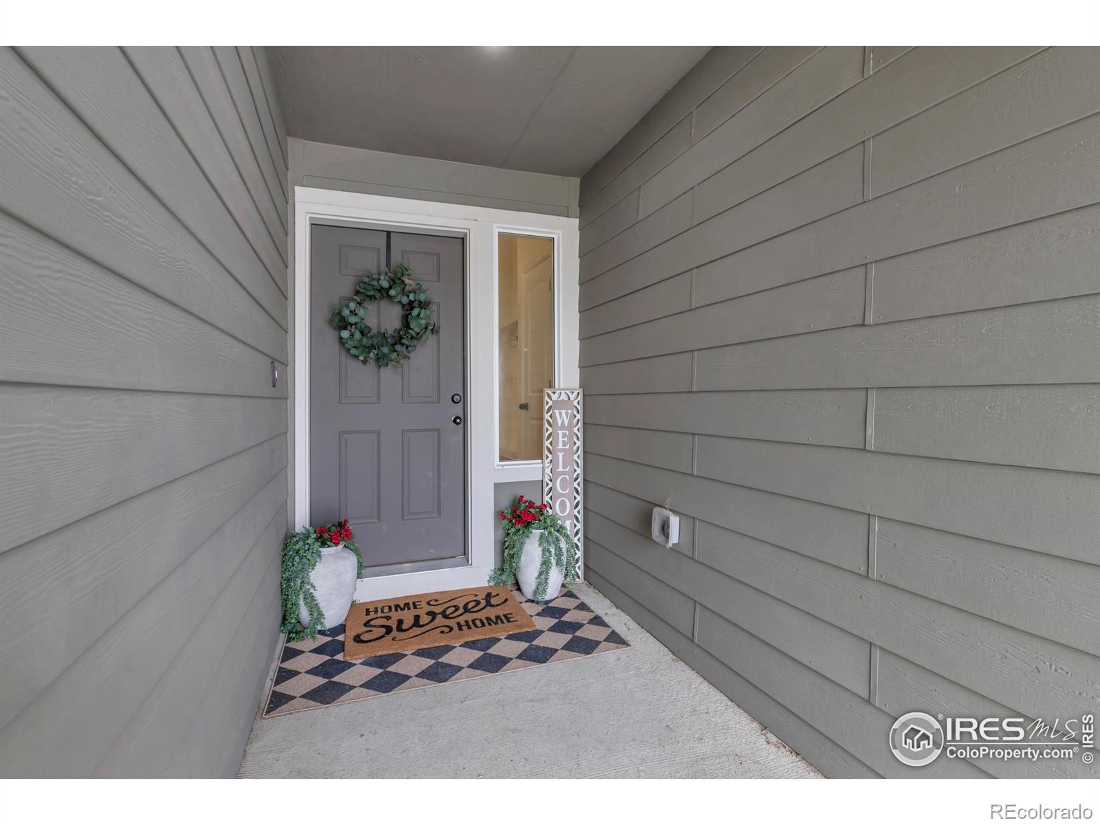 MLS Image #3 for 945  maplebrook drive,windsor, Colorado